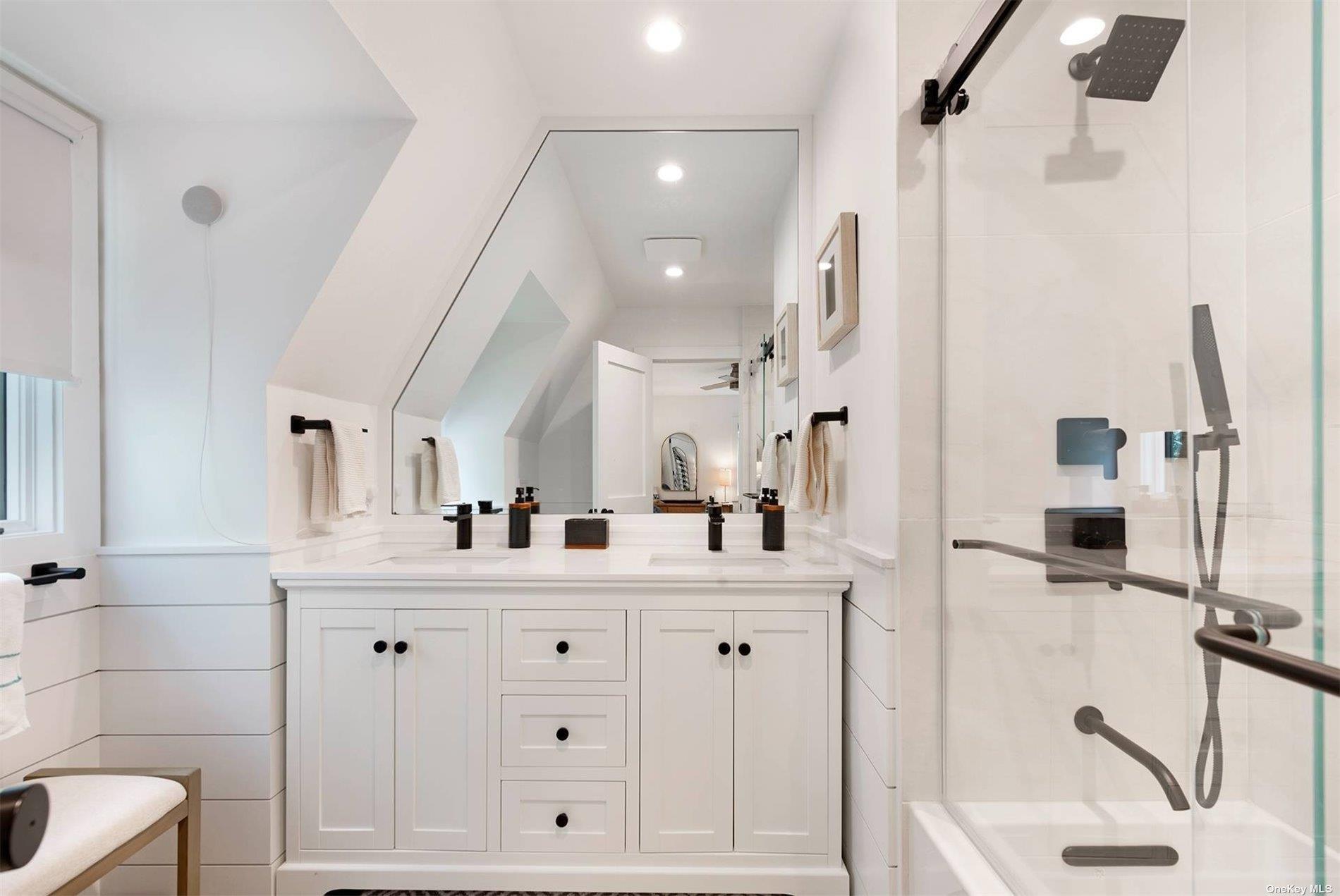 643 Stephen Hands Path, East Hampton, NY 11937