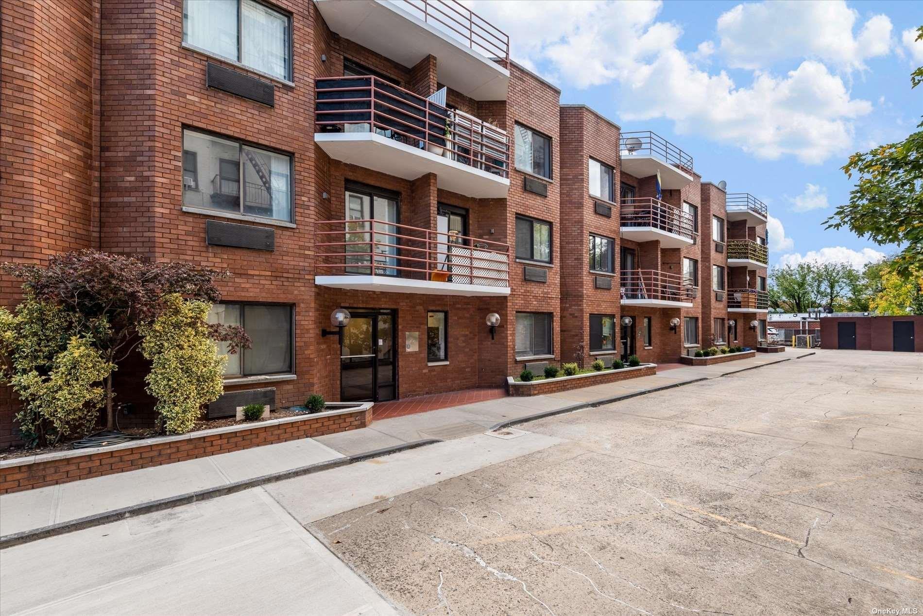 119-40 Metropolitan Avenue # G2, Kew Gardens, NY 11415