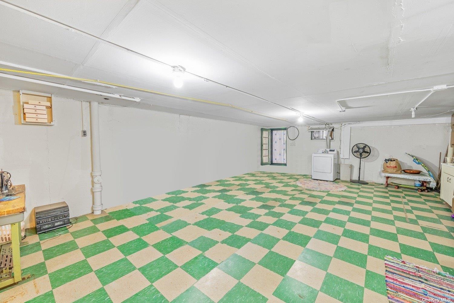 28-12 Astoria Boulevard, Astoria, NY 11102