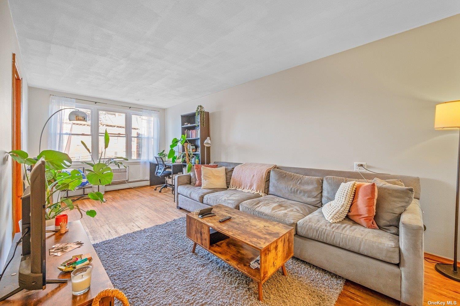 28-12 Astoria Boulevard, Astoria, NY 11102