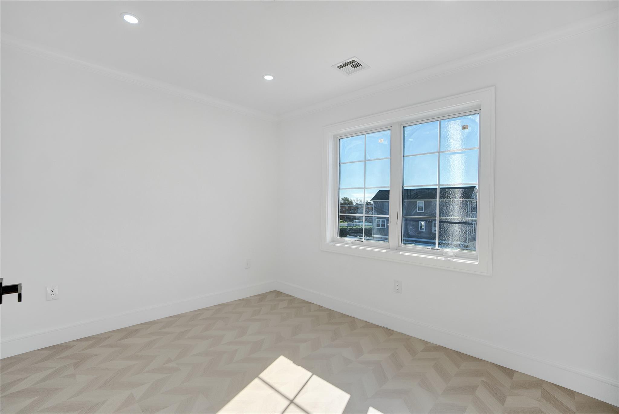 14 James Street, East Rockaway, NY 11518