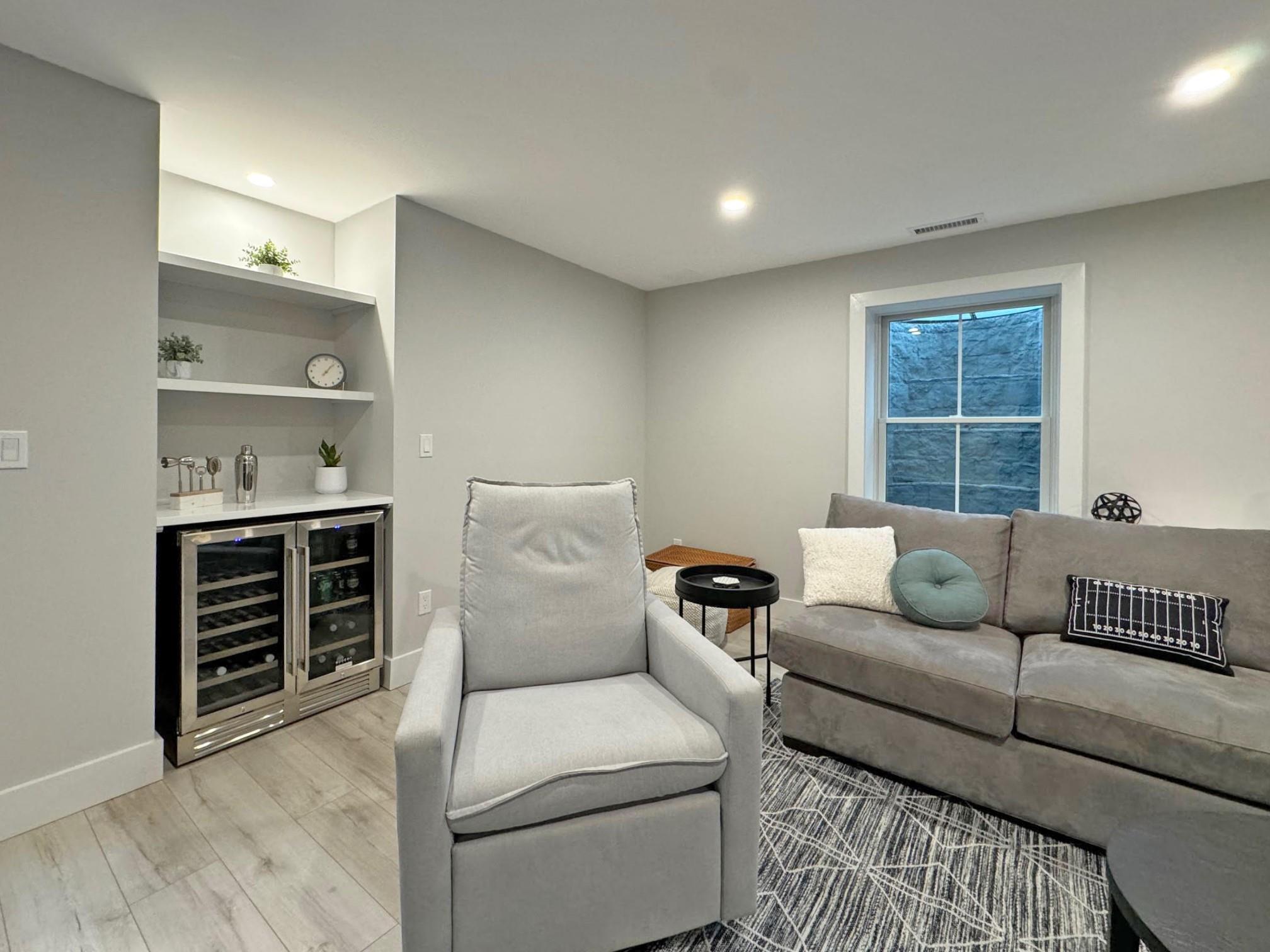 55 Squires Avenue, East Quogue, NY 11942