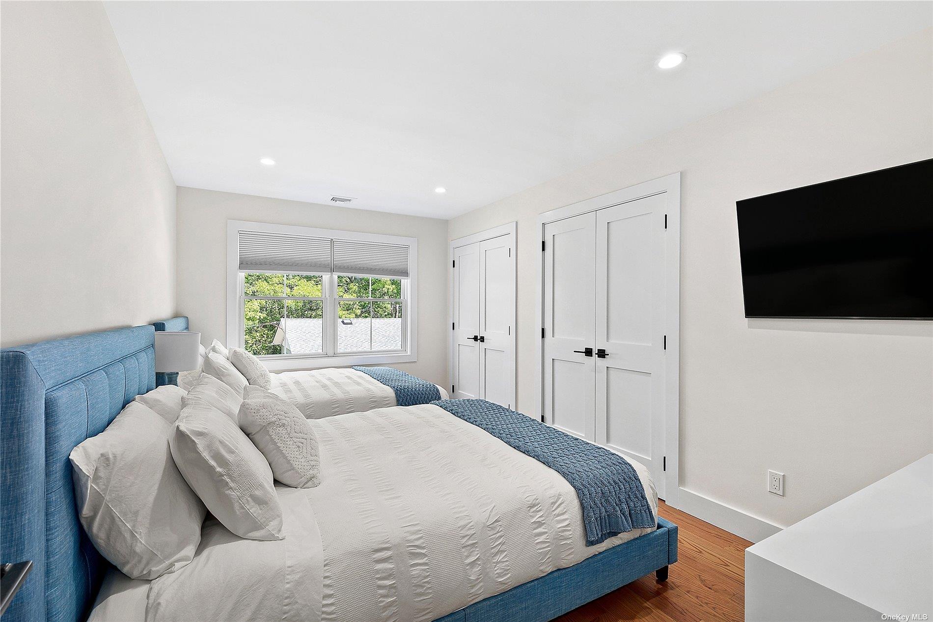 55 Squires Avenue, East Quogue, NY 11942