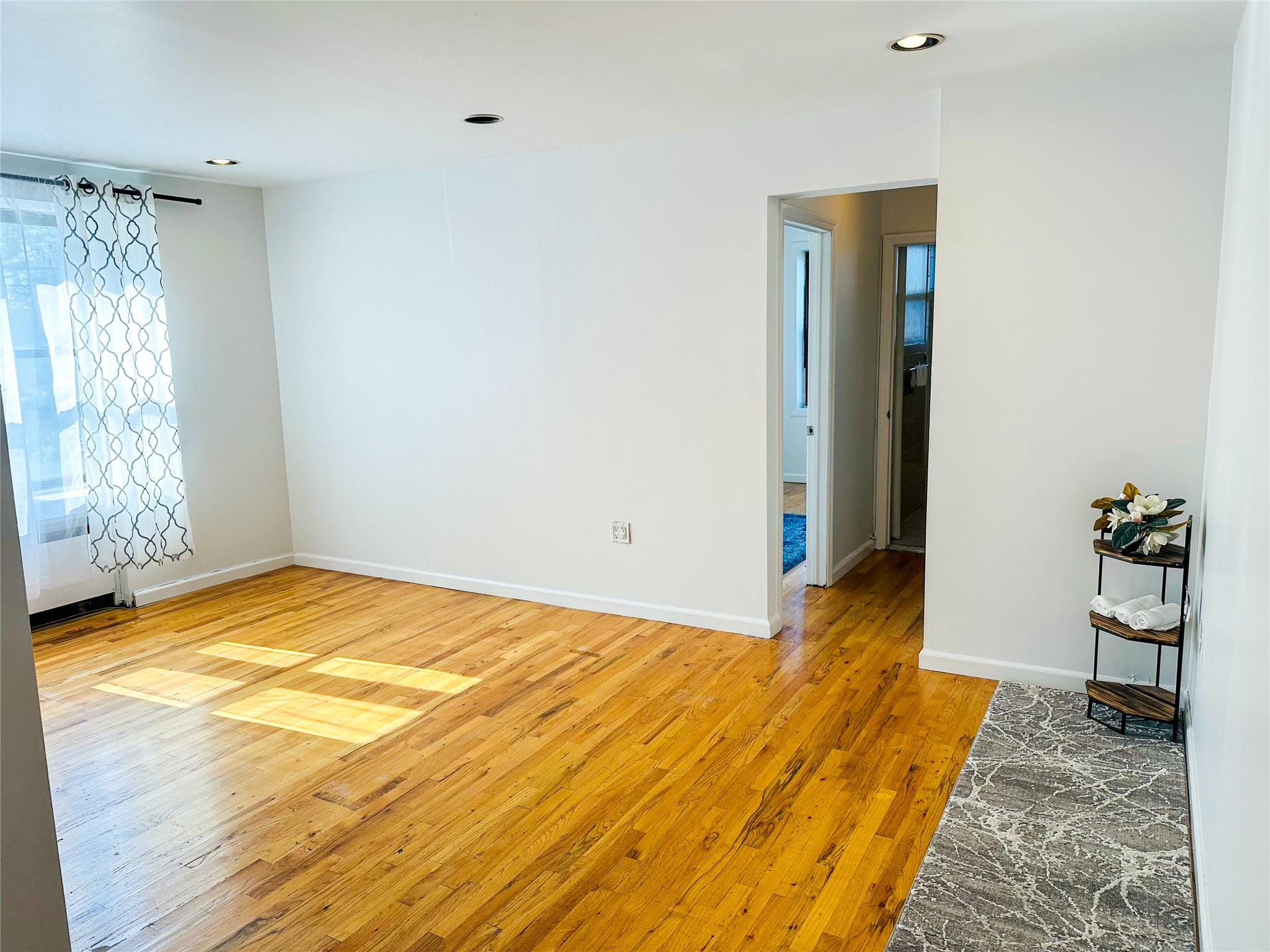 170-06 Crocheron Avenue # 1F, Flushing, NY 11358