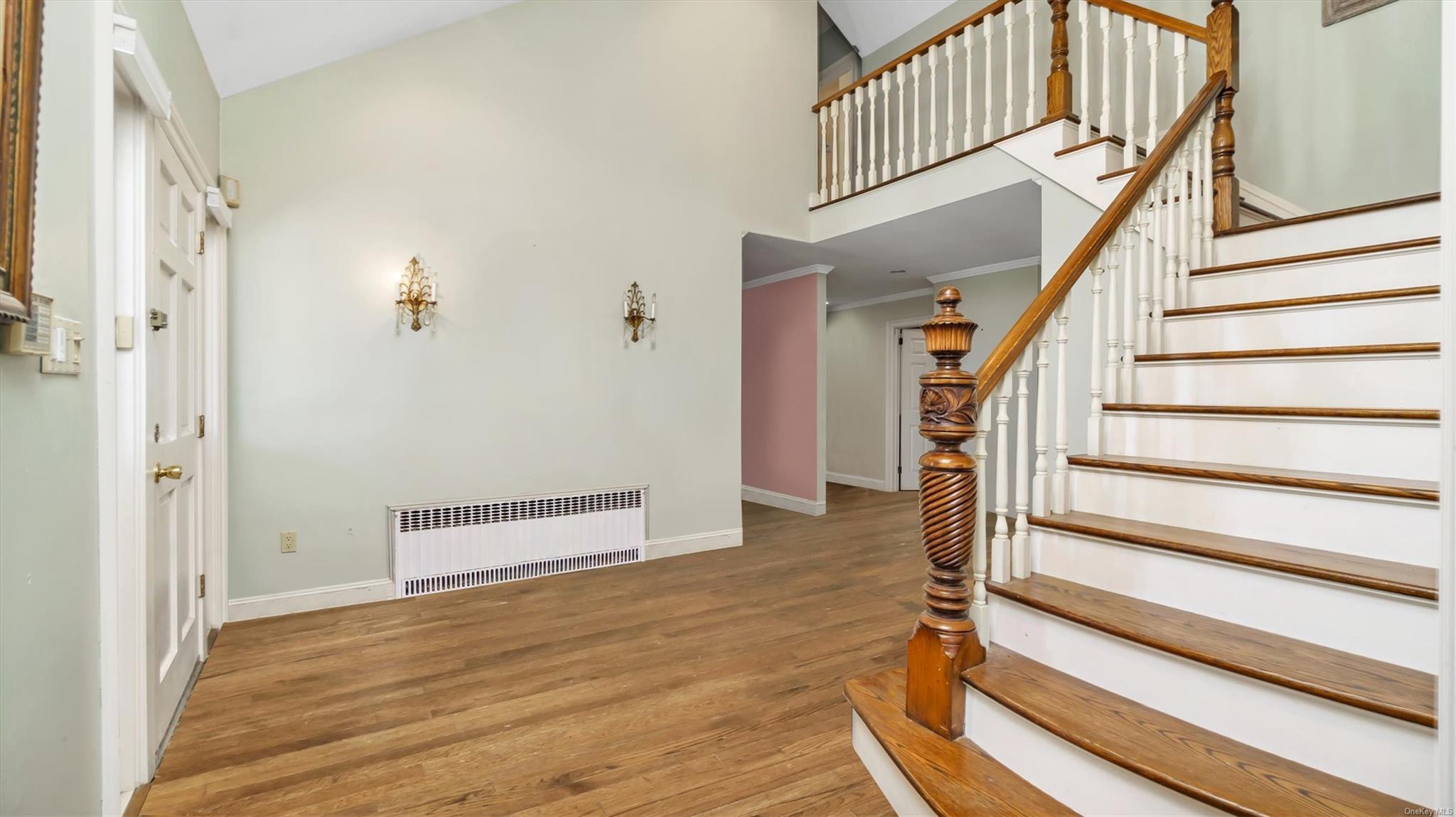 1230 Harbor Road, Hewlett Harbor, NY 11557