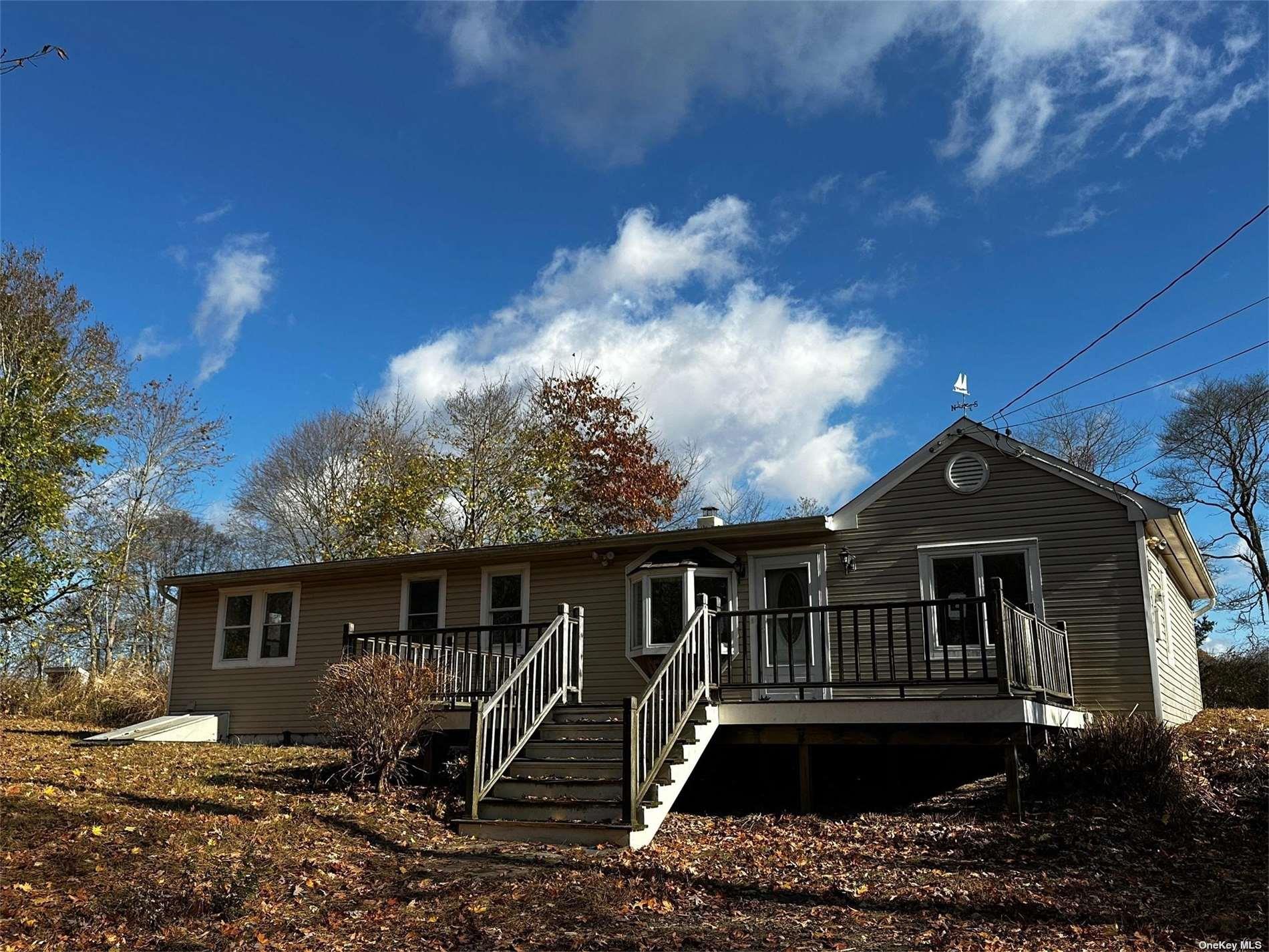 2468 River Road, Calverton, NY 11933