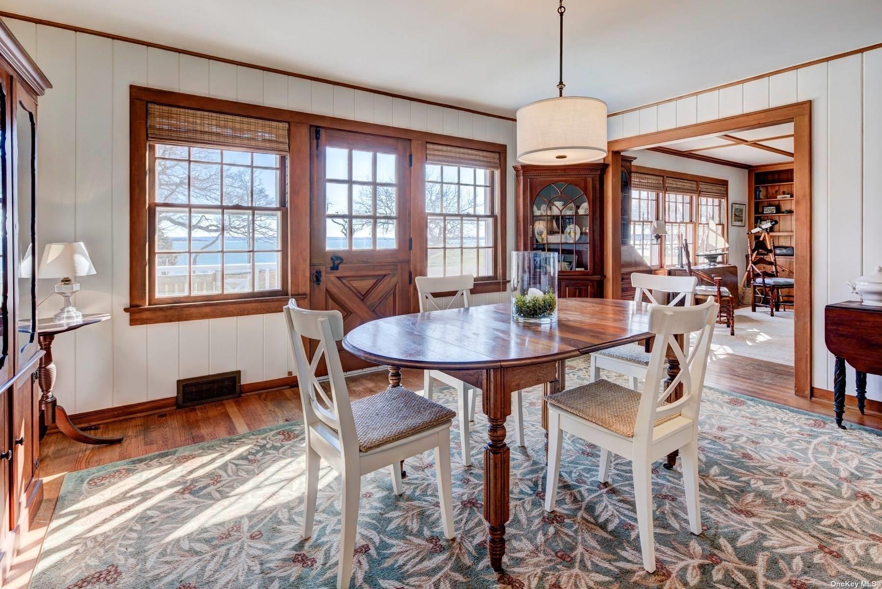 199 Old Harbor Road, New Suffolk, NY 11956