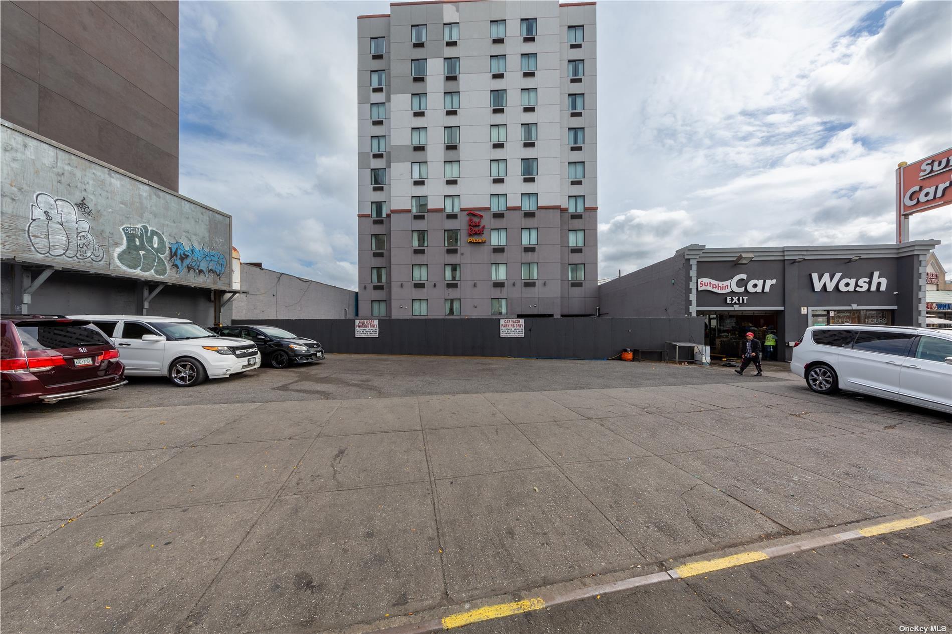 97-15/31 Sutphin Boulevard, Jamaica, NY 11435