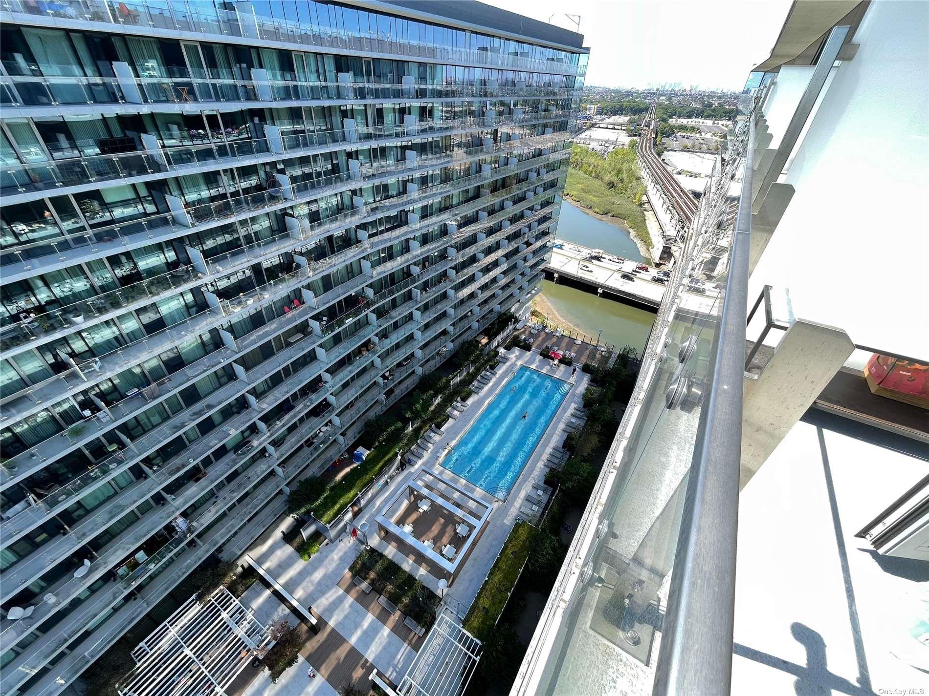 131-05 40th Road # PH1T, Flushing, NY 11354