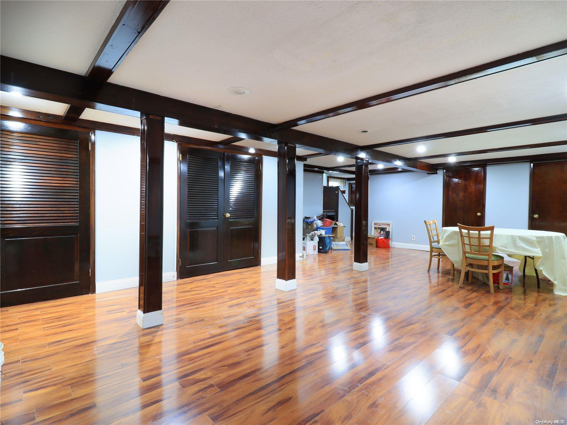 154-70 11 Avenue, Whitestone, NY 11357