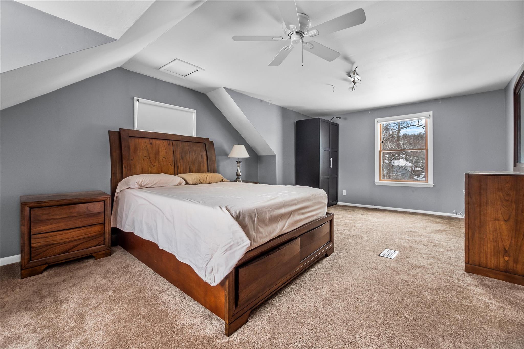 19 Derfuss Lane, Blauvelt, NY 10913