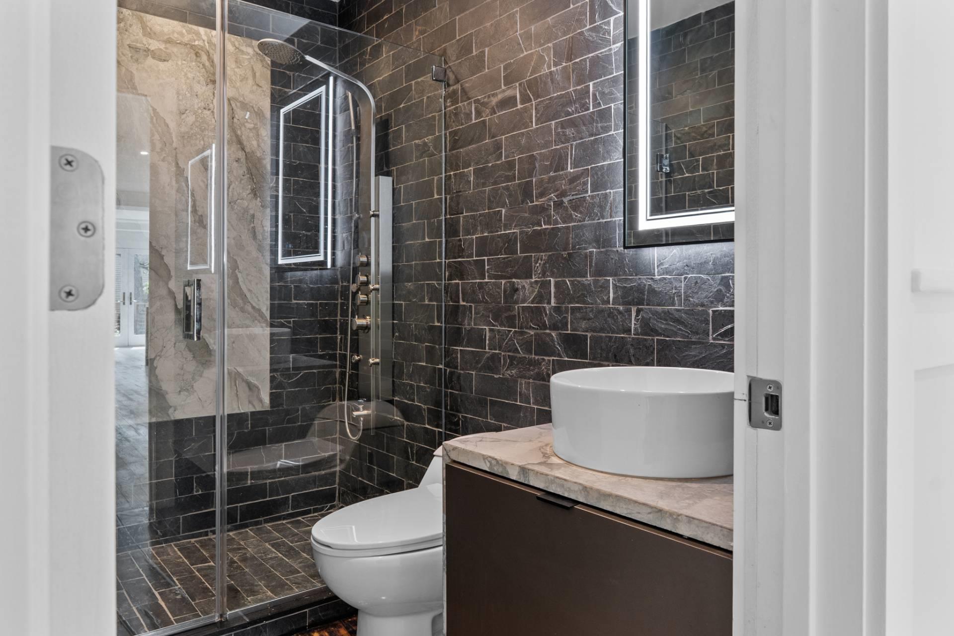 50 Bay View Avenue, Amagansett, NY 11930