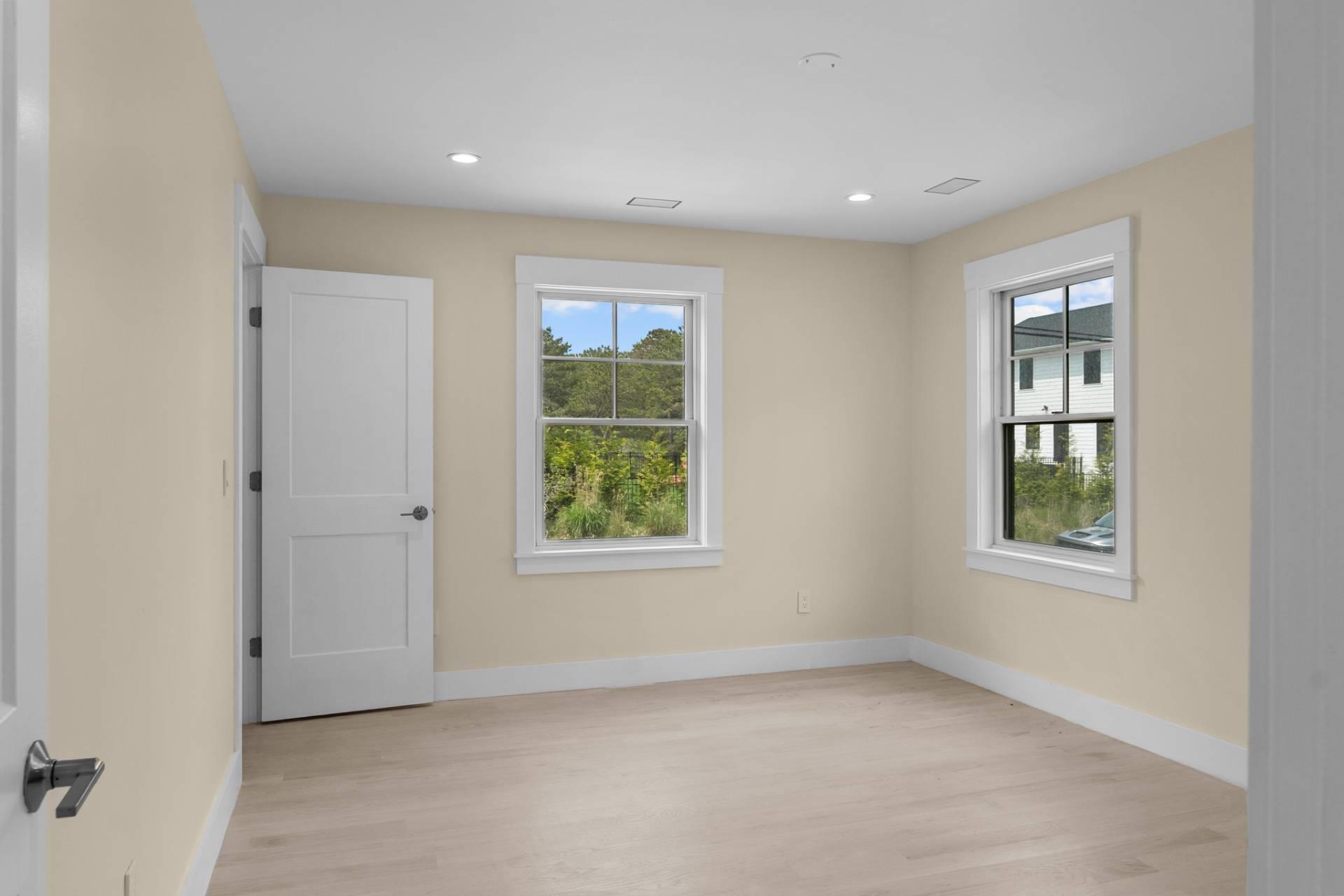 50 Bay View Avenue, Amagansett, NY 11930