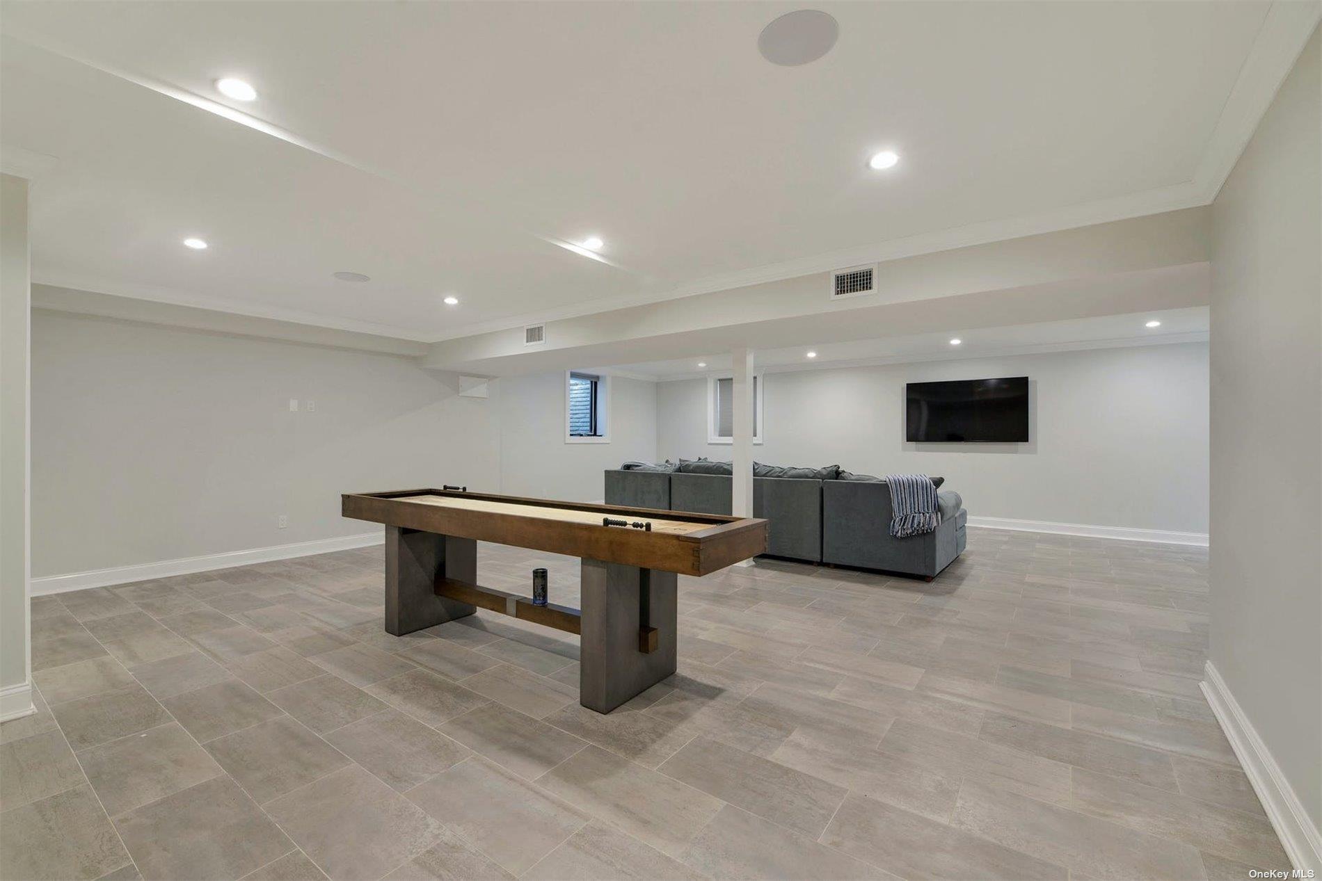 165 Marine Place, Greenport, NY 11944