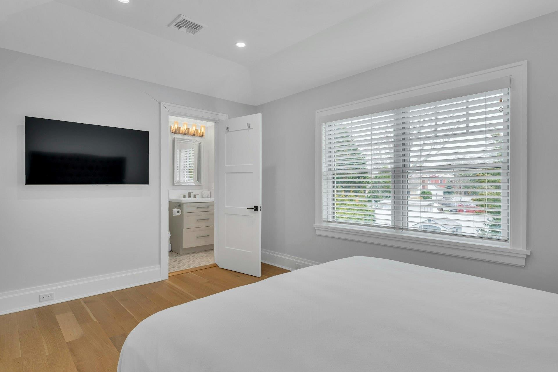 165 Marine Place, Greenport, NY 11944