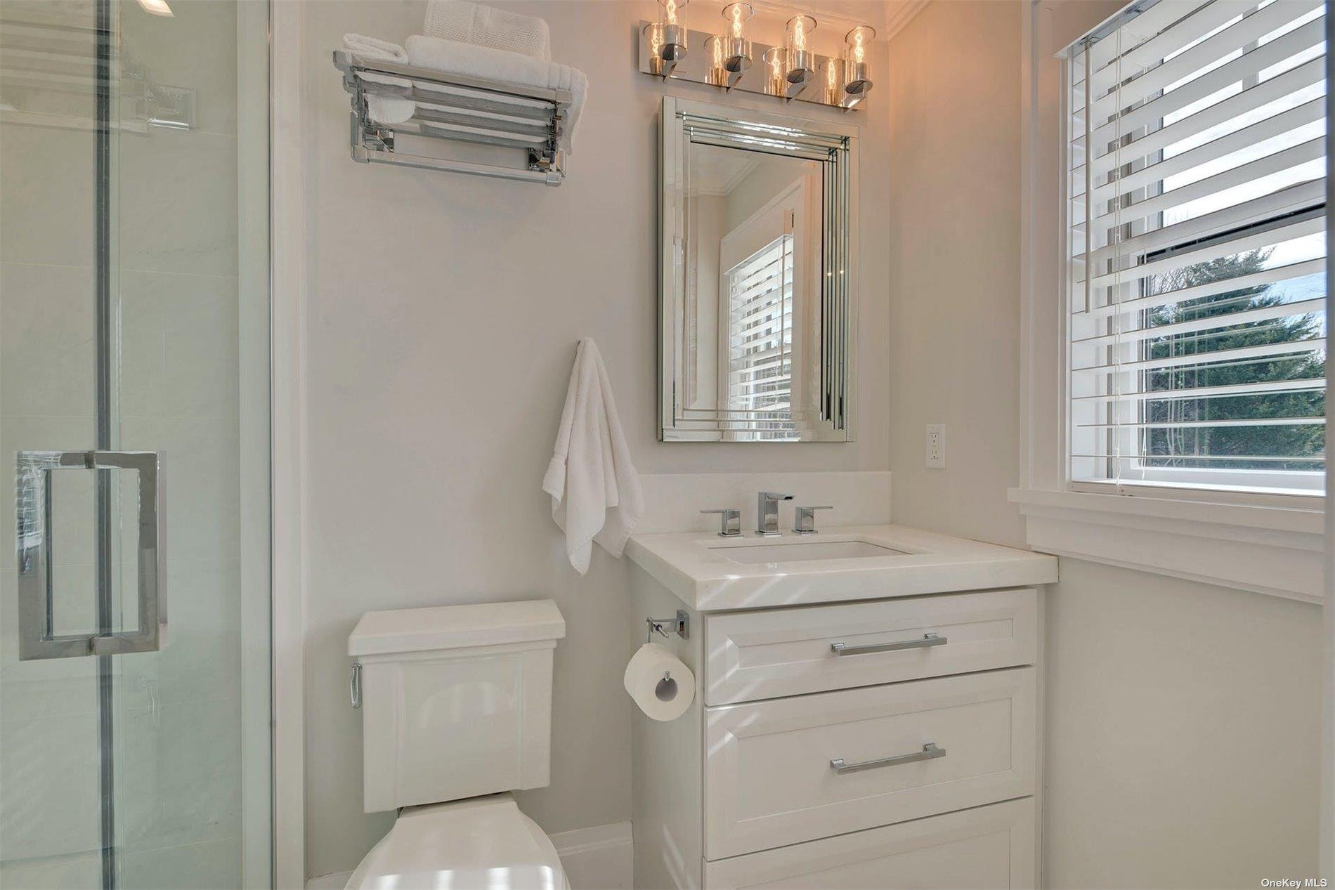 165 Marine Place, Greenport, NY 11944