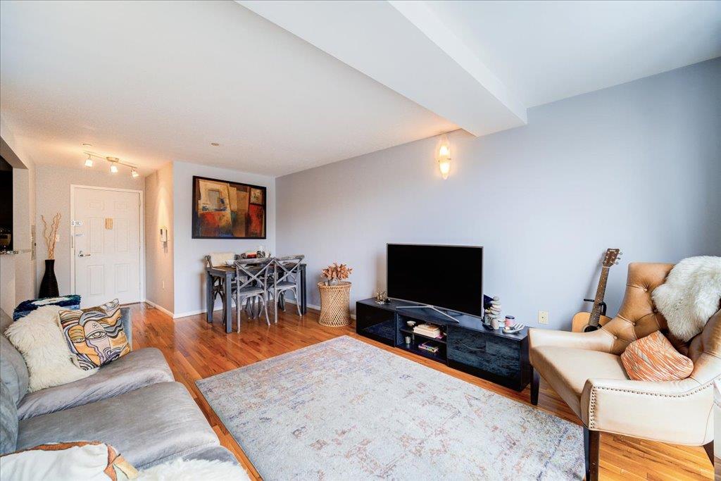 150 Featherbed Lane # 4B, Bronx, NY 10452
