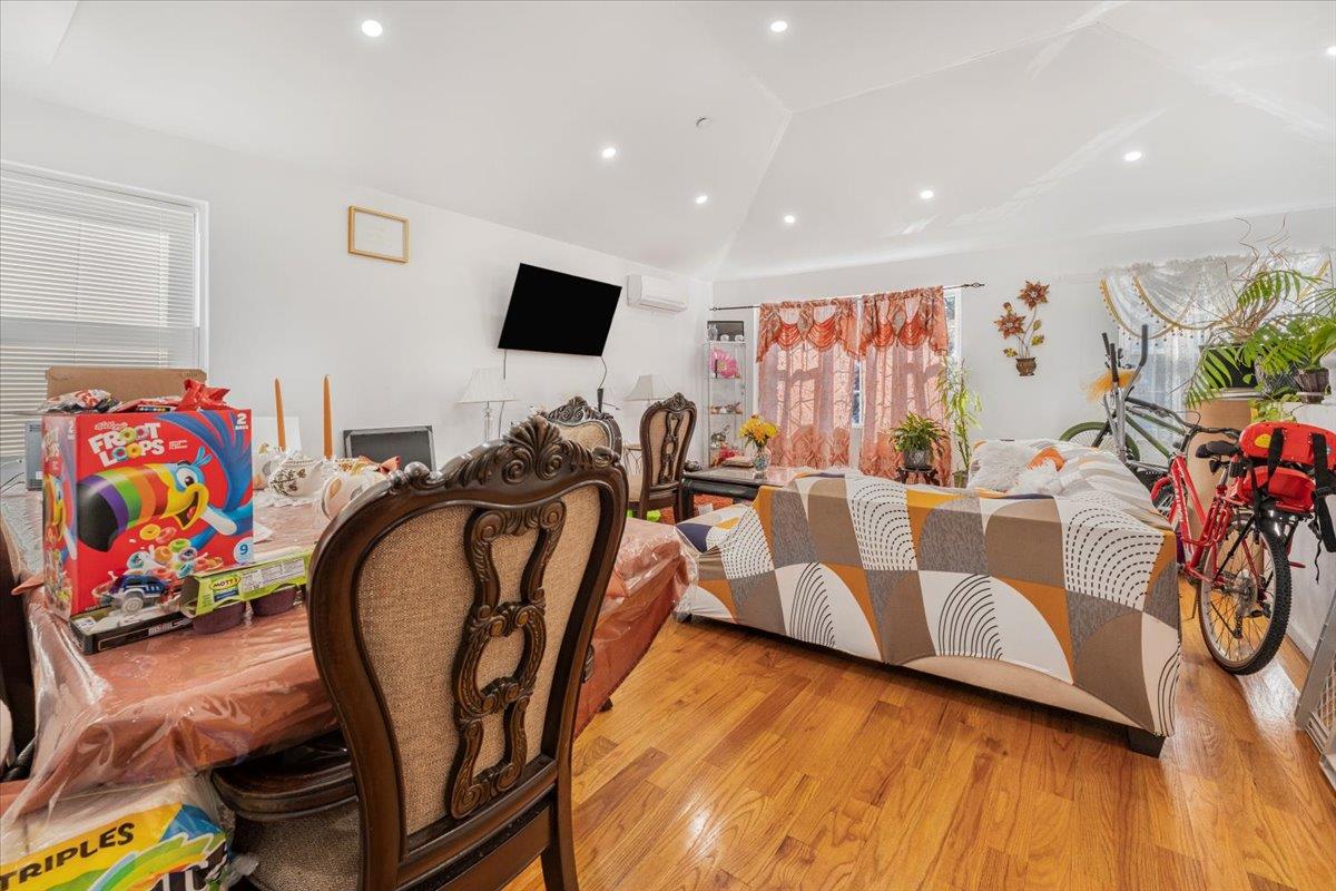 3136 Mickle Avenue, Bronx, NY 10469