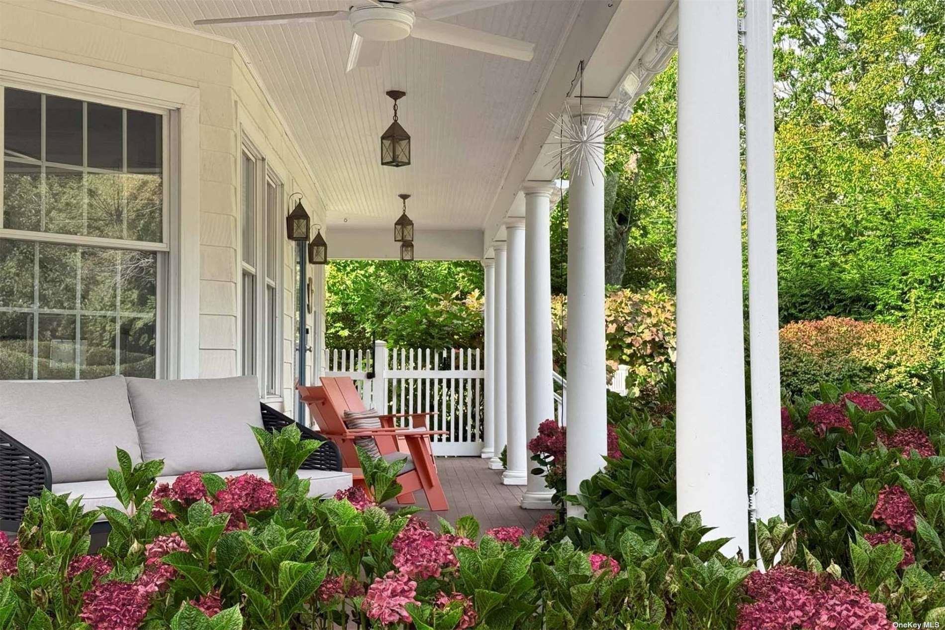 98 Bay Street, Sag Harbor, NY 11963