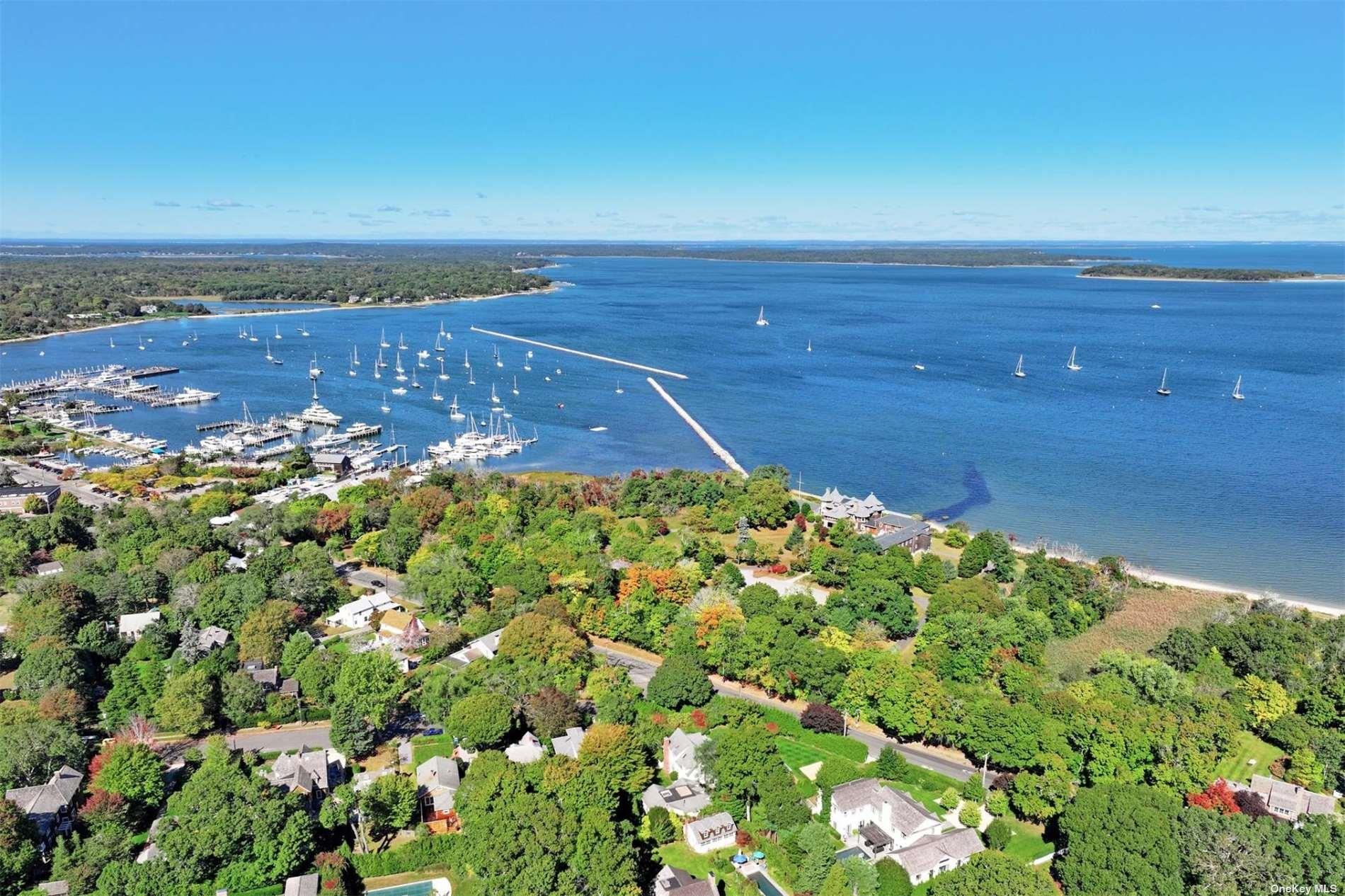 98 Bay Street, Sag Harbor, NY 11963