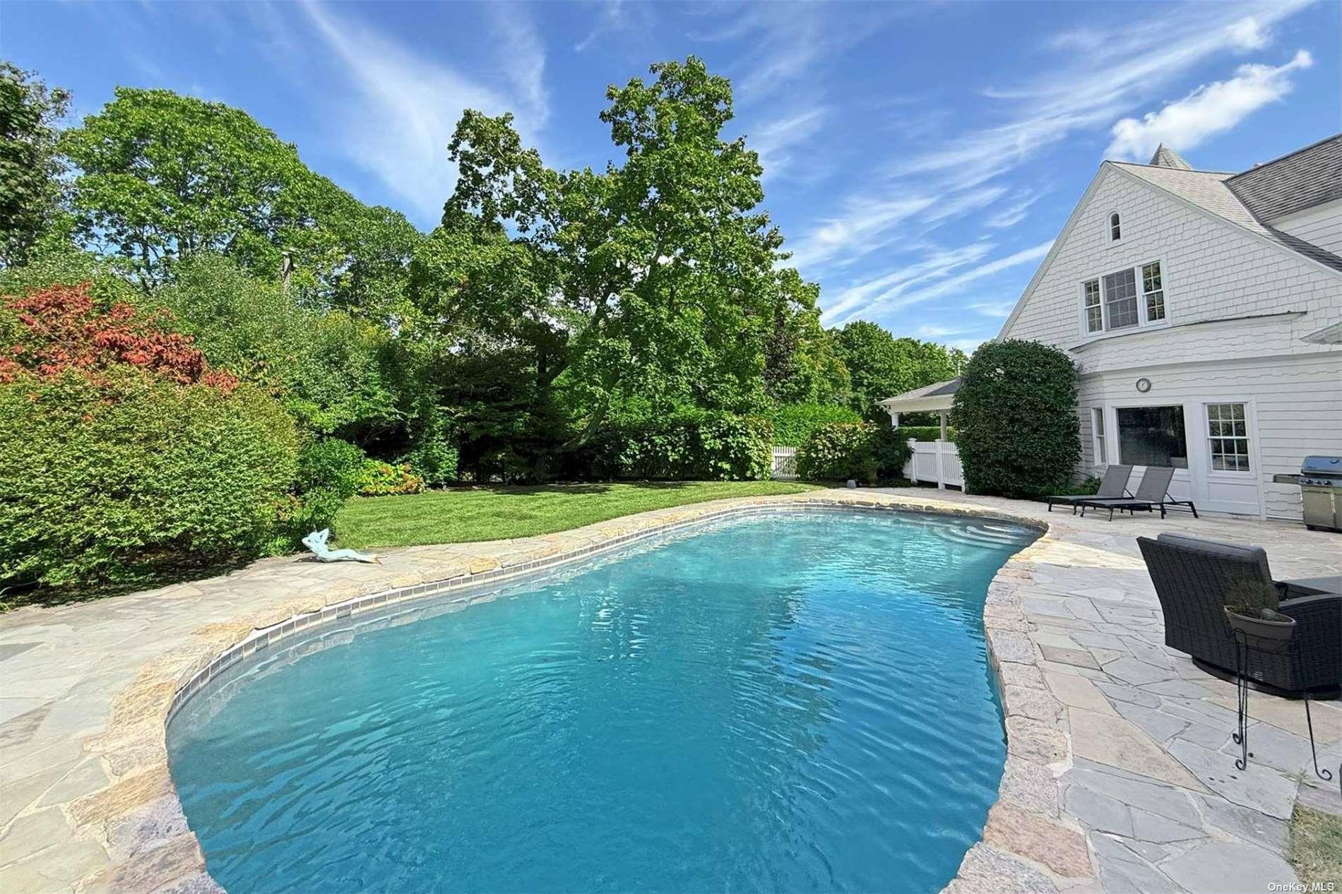 98 Bay Street, Sag Harbor, NY 11963