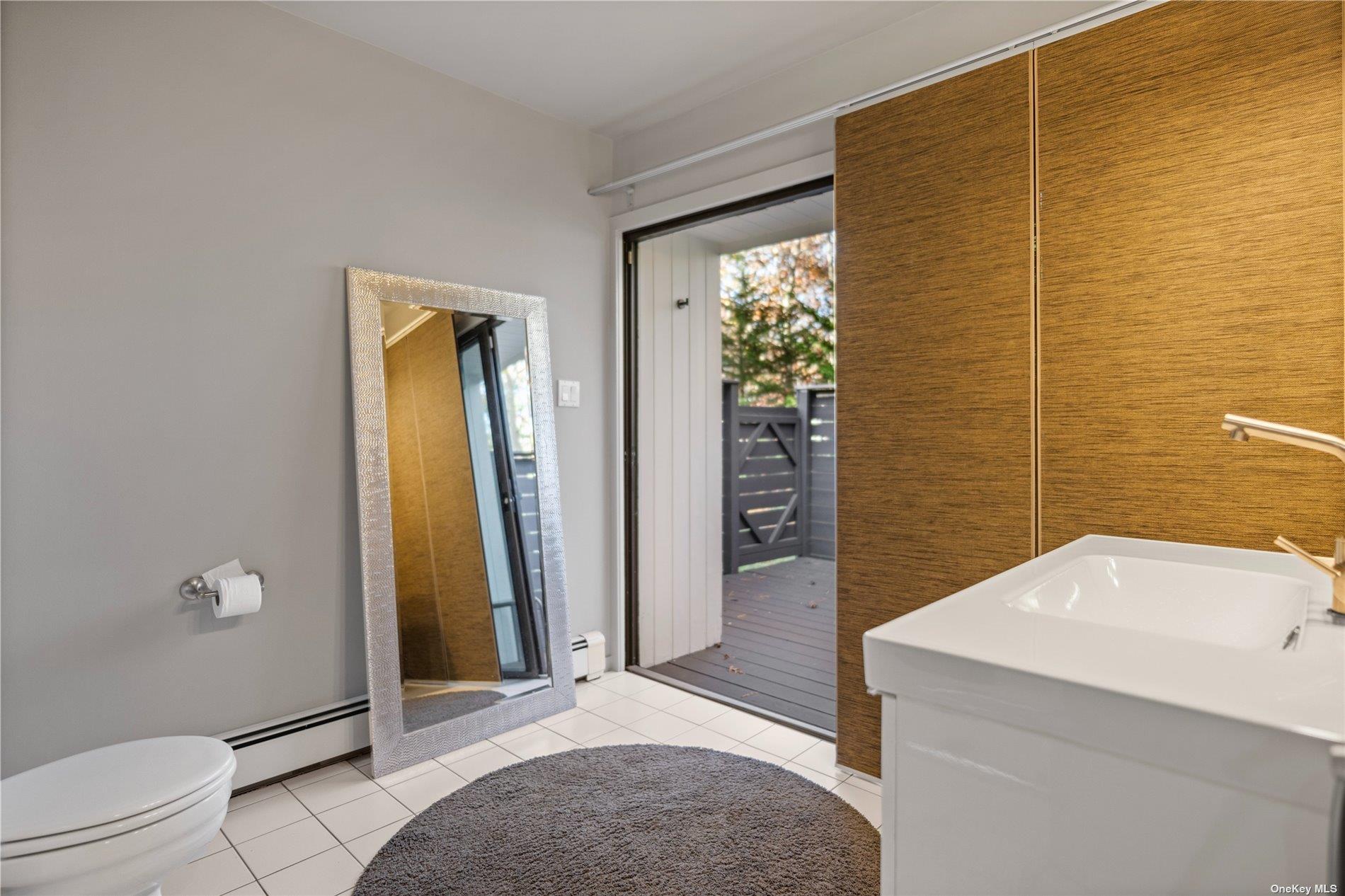 25 N Quarter Road, Westhampton, NY 11977