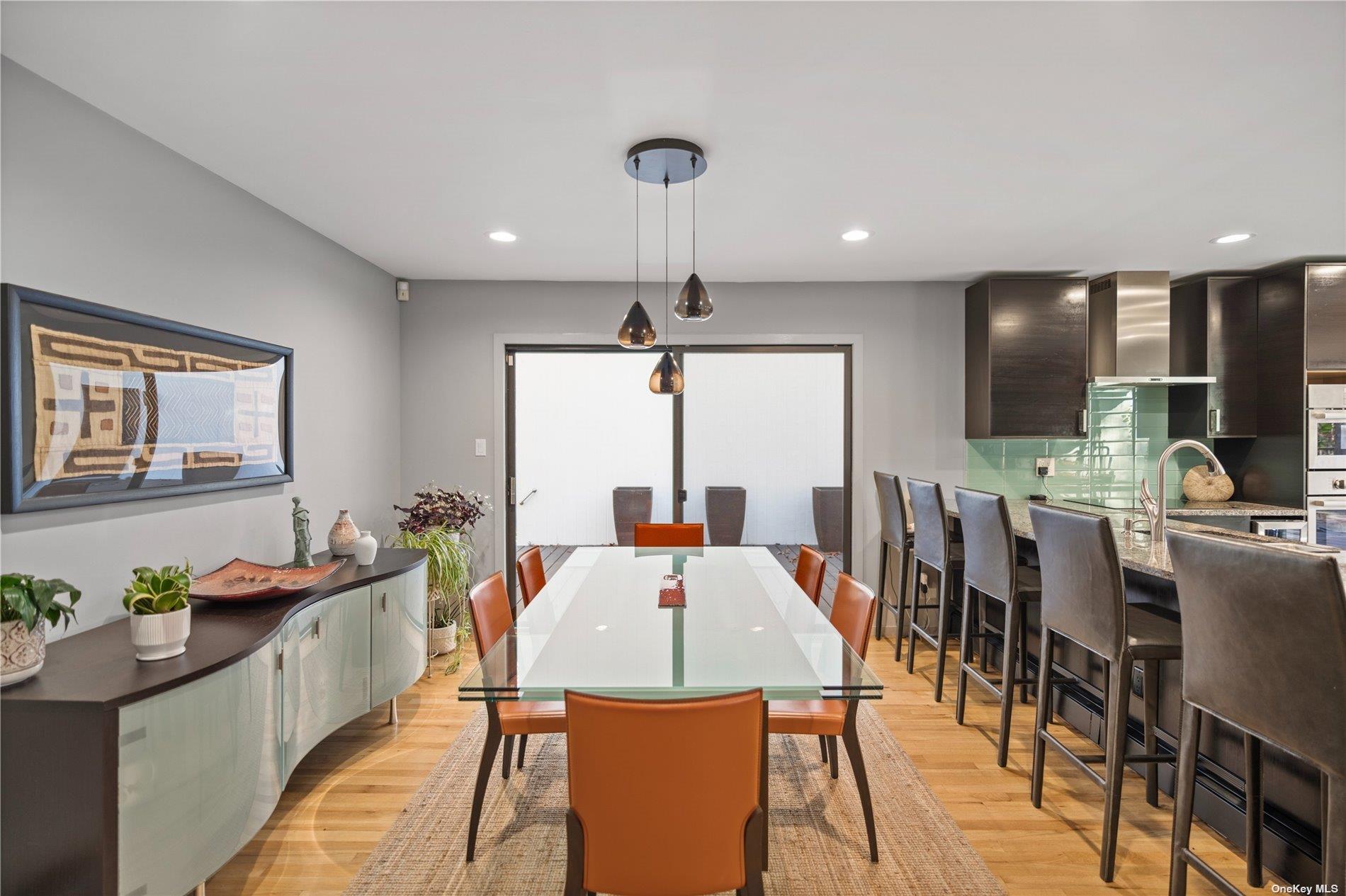 25 N Quarter Road, Westhampton, NY 11977