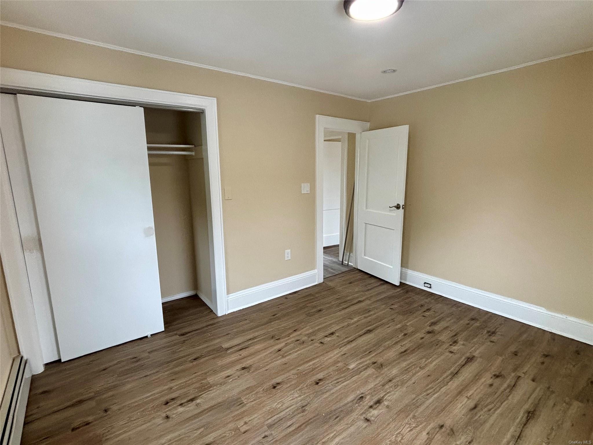 18 Perry Street, Hempstead, NY 11550