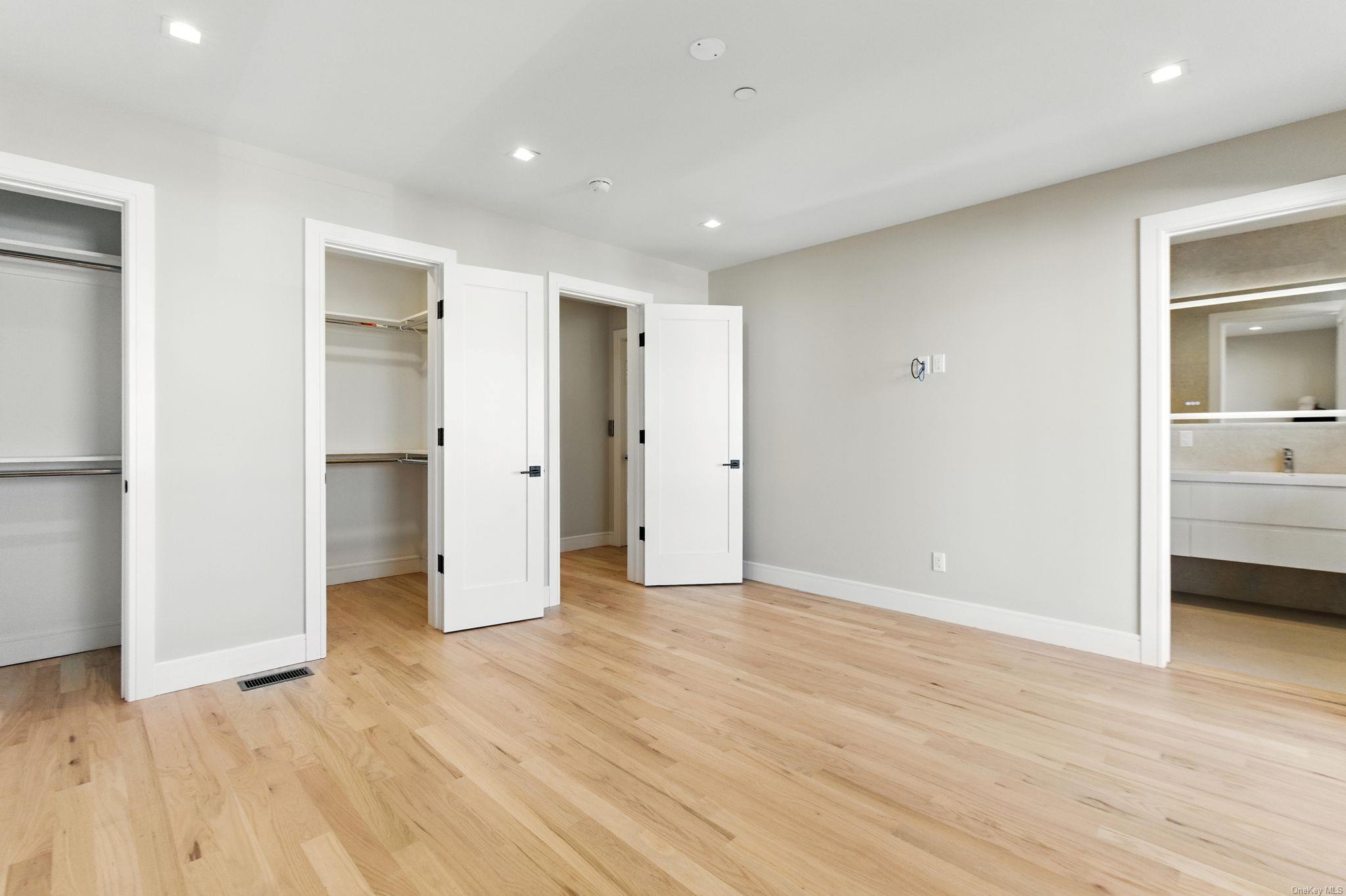 80 Illinois Avenue, Long Beach, NY 11561