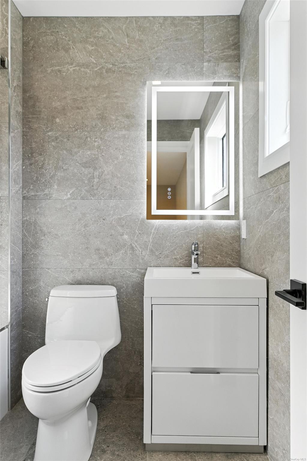 80 Illinois Avenue, Long Beach, NY 11561