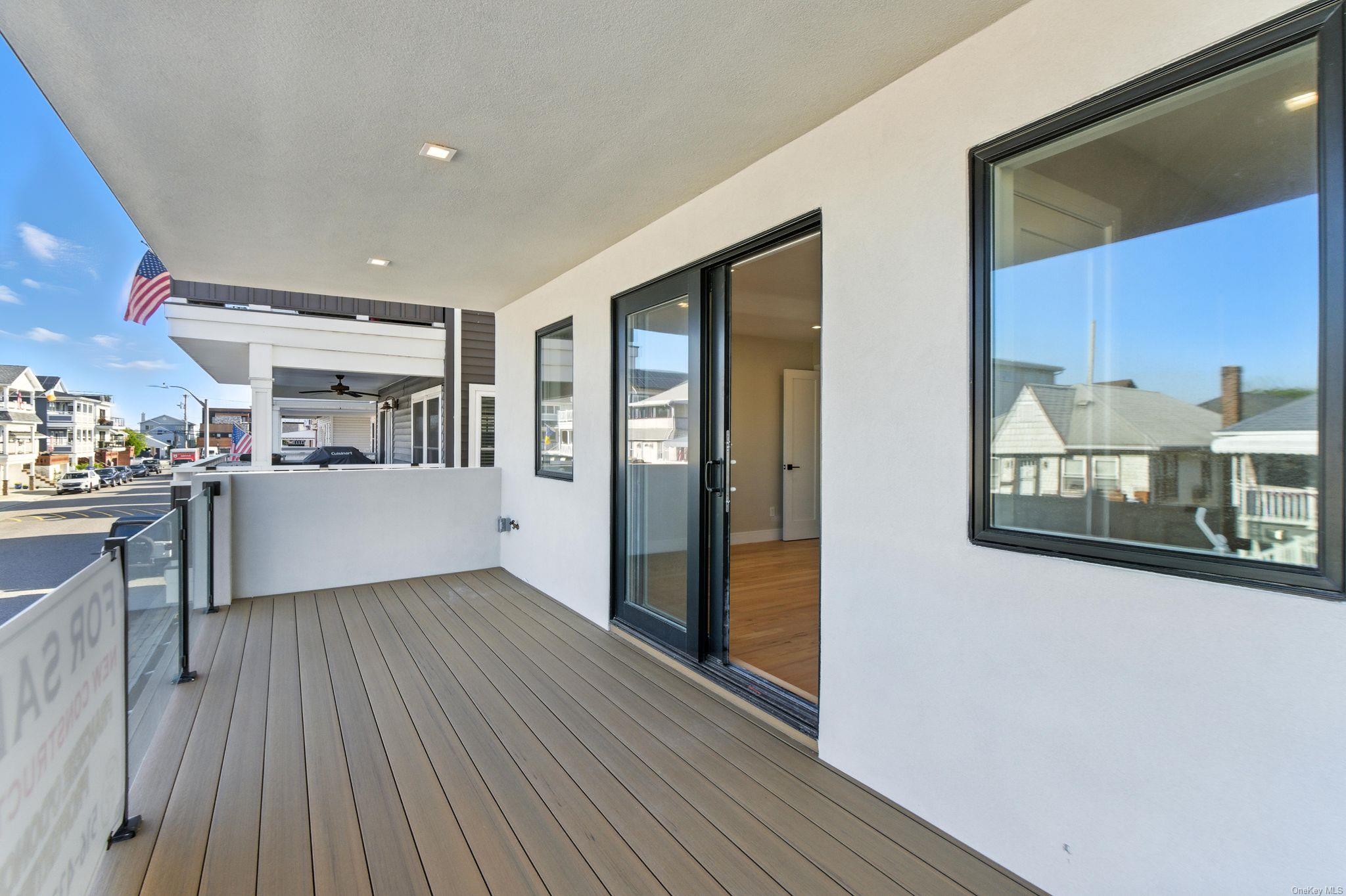 80 Illinois Avenue, Long Beach, NY 11561