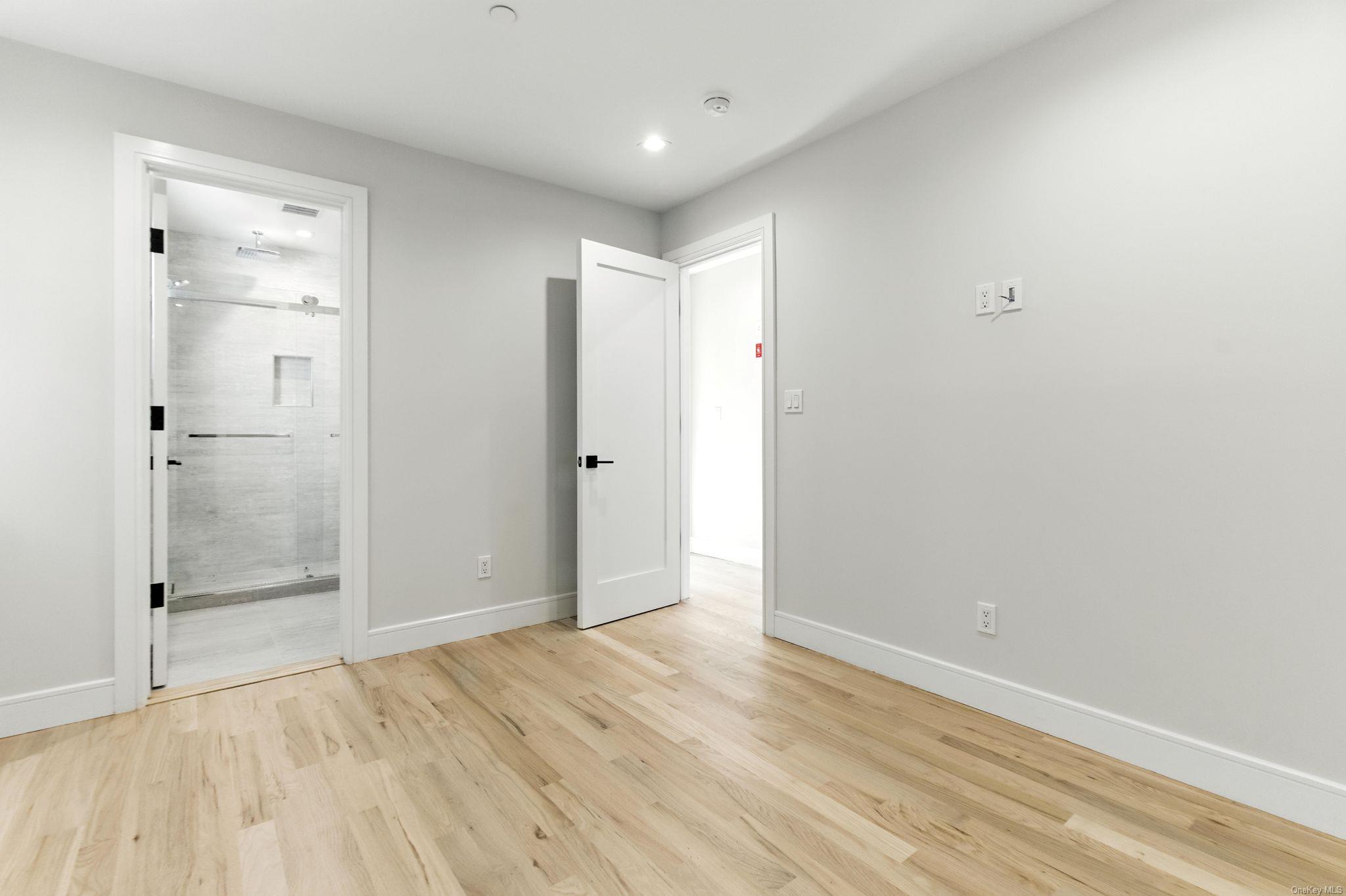 80 Illinois Avenue, Long Beach, NY 11561