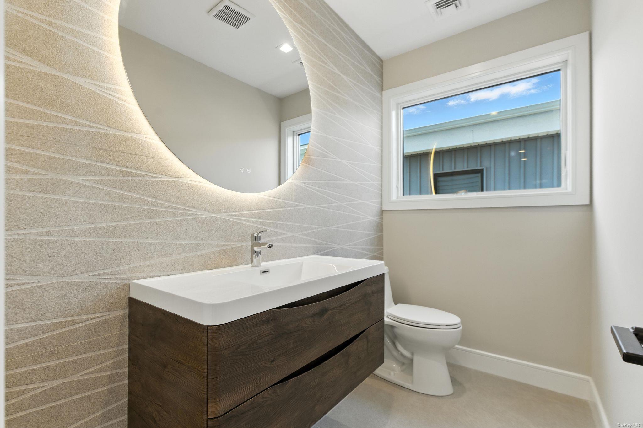 80 Illinois Avenue, Long Beach, NY 11561