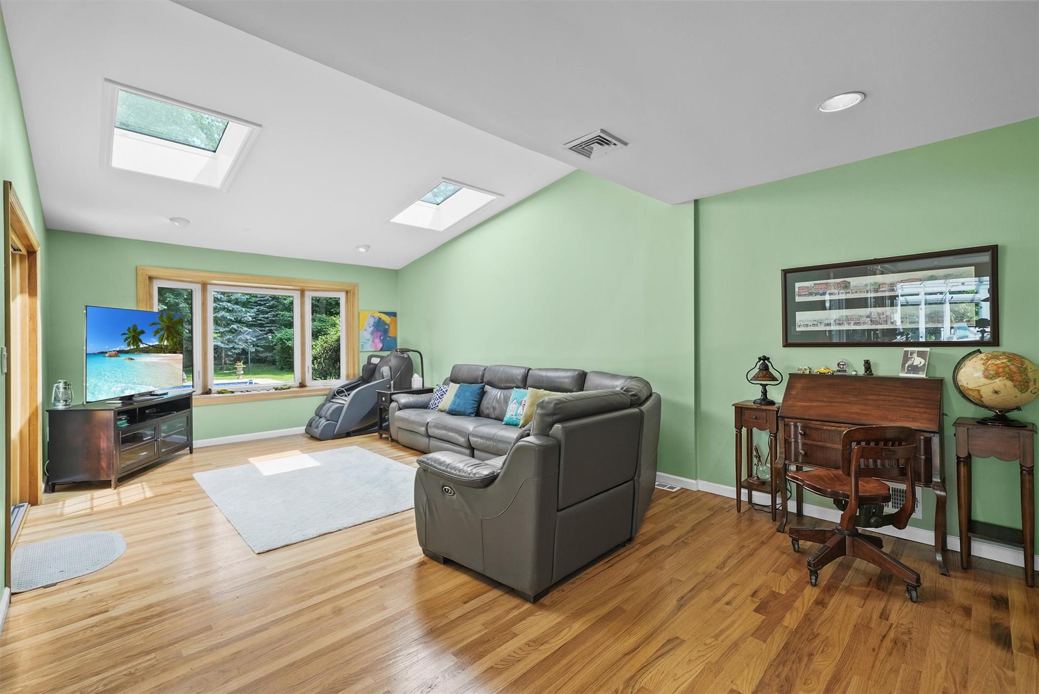 58 Schriever Lane, New City, NY 10956