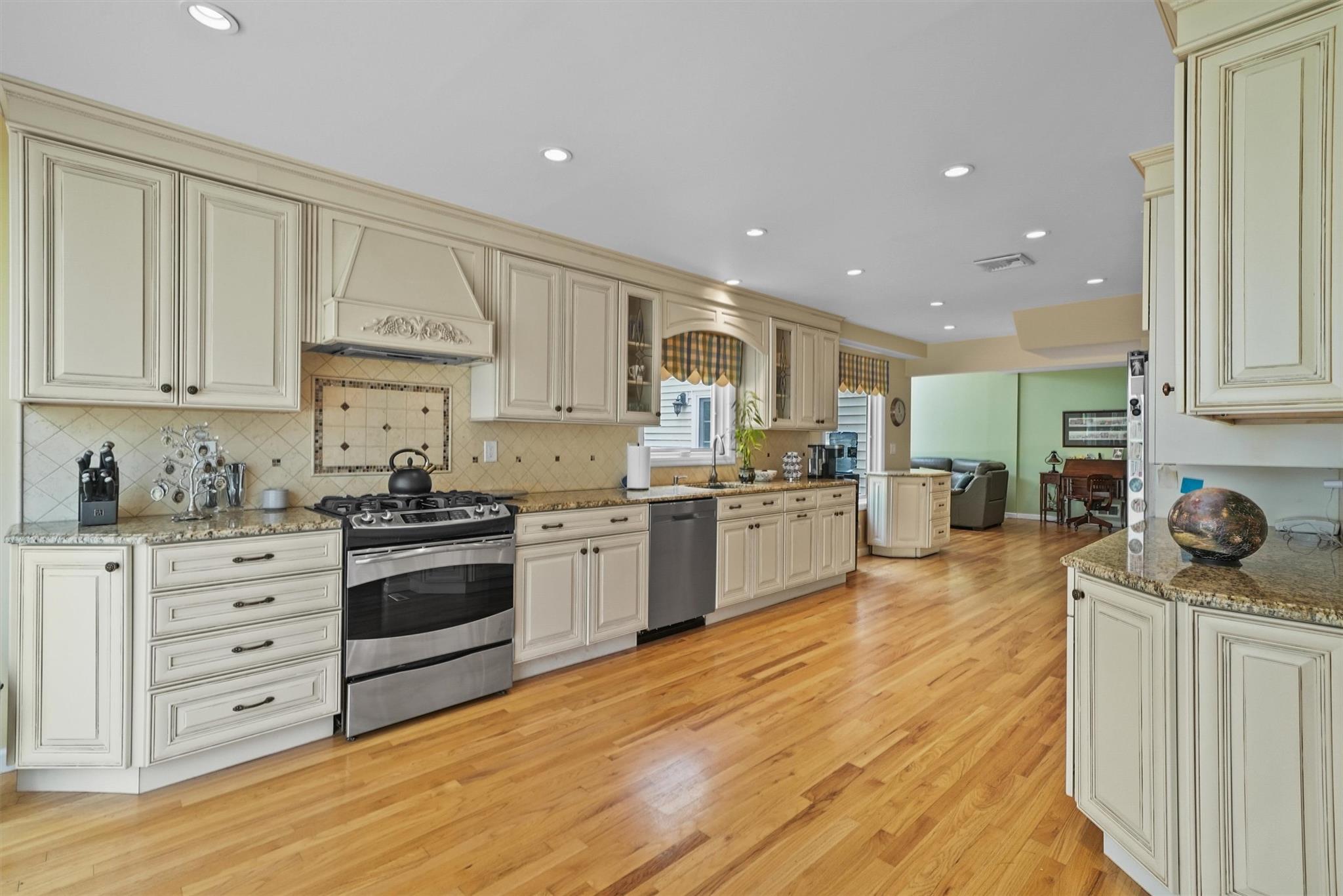 58 Schriever Lane, New City, NY 10956
