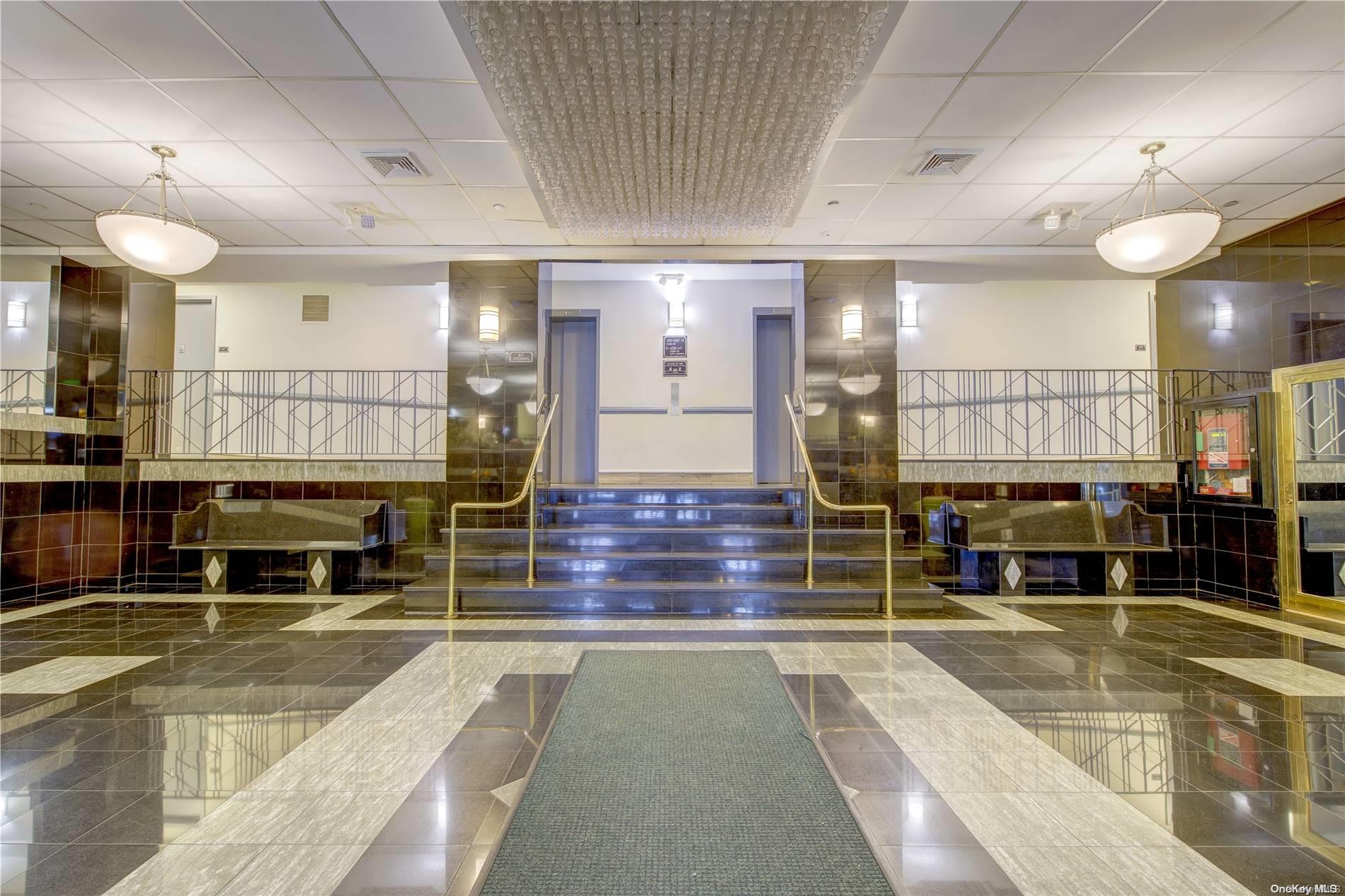 25 W Broadway # 210, Long Beach, NY 11561