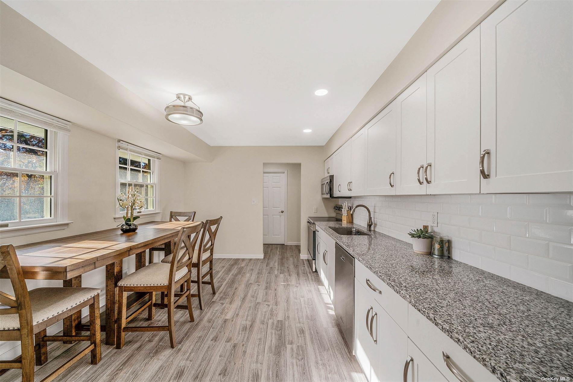 6 Rolling Hill Road, Hampton Bays, NY 11946