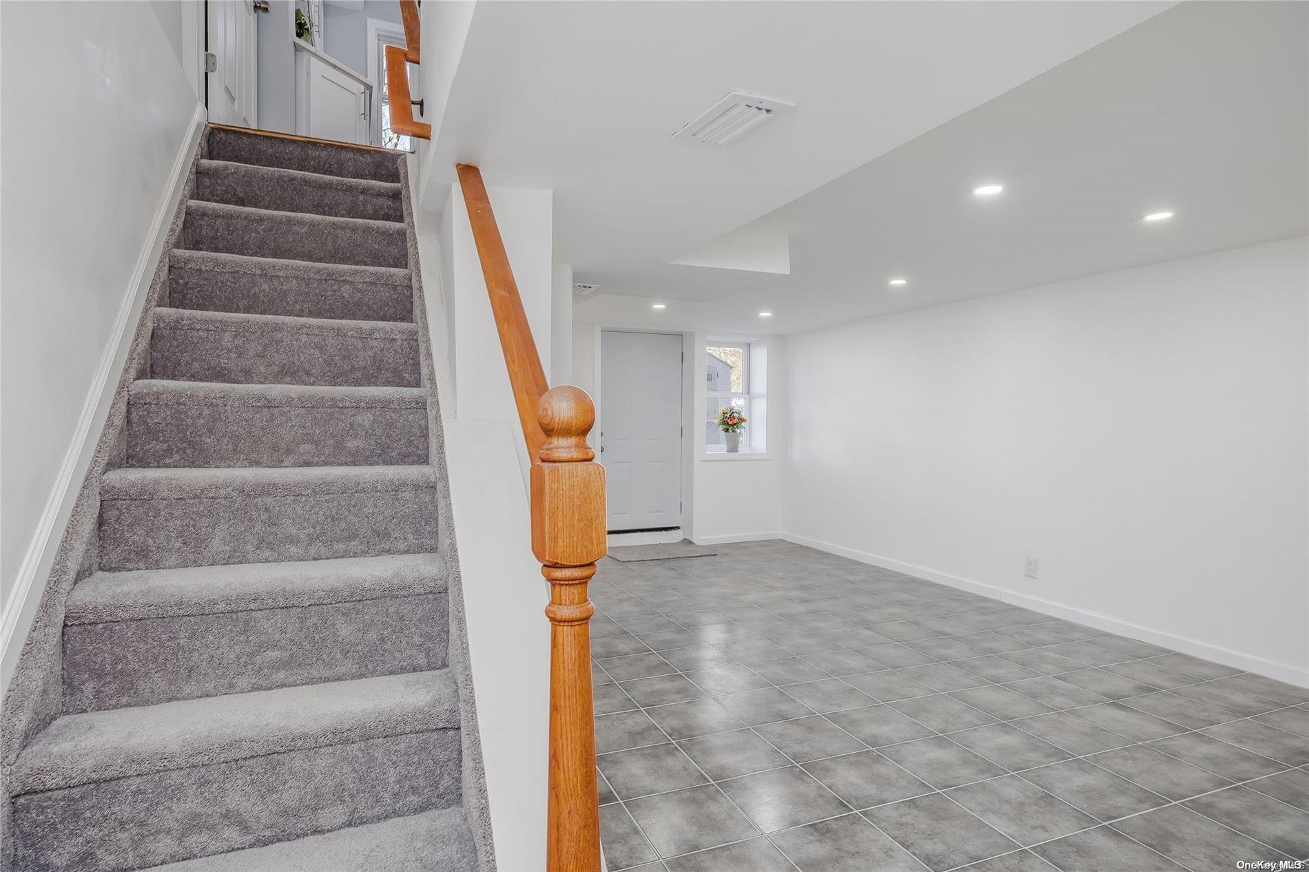 216-15 115th Court, Cambria Heights, NY 11411