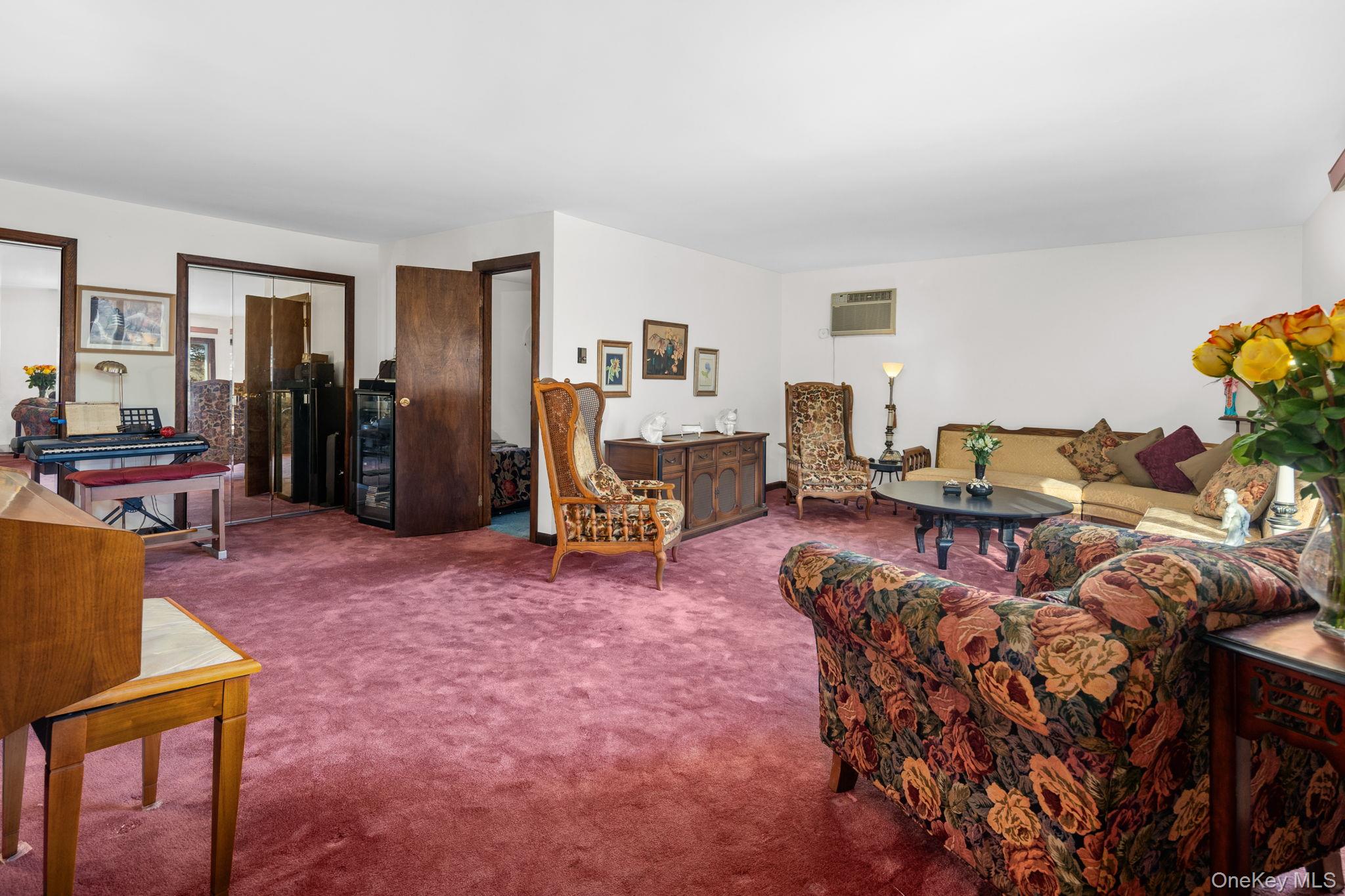 800 Farmers Mills Road, Carmel, NY 10512