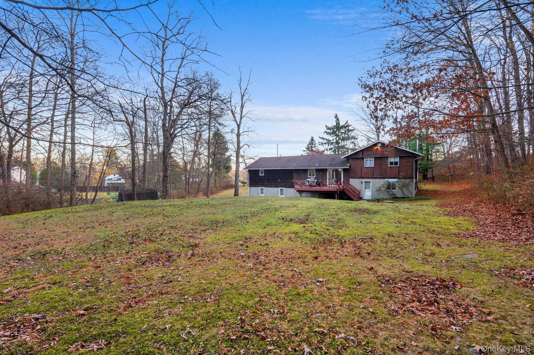 800 Farmers Mills Road, Carmel, NY 10512