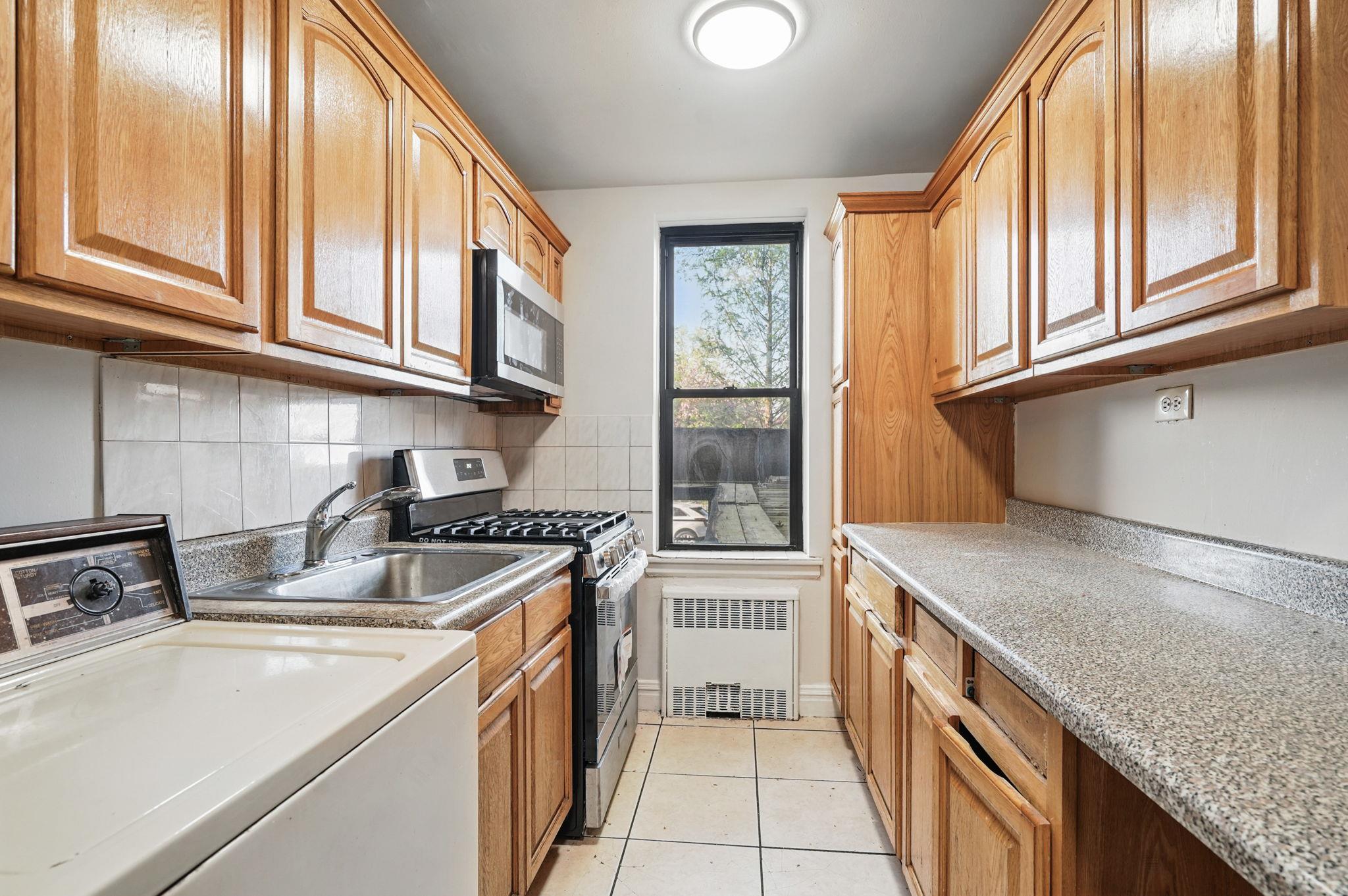 3555 Kings College Place # 1H, Bronx, NY 10467