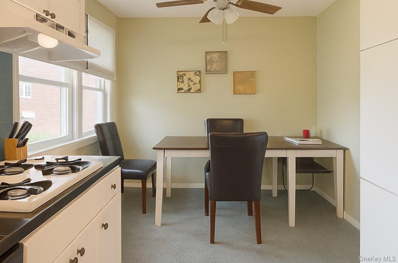 6 Sussex Court # 206, Suffern, NY 10901