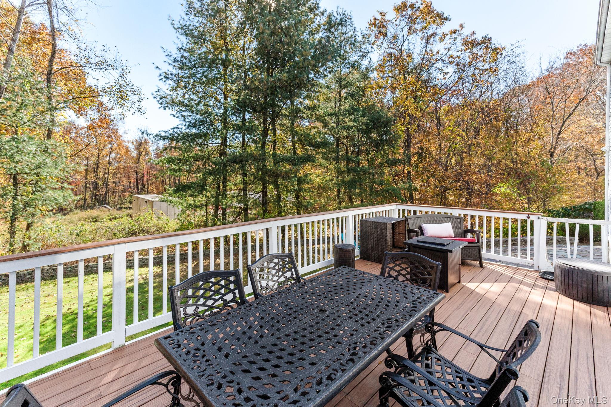 34 Coventry Circle, Mahopac, NY 10541