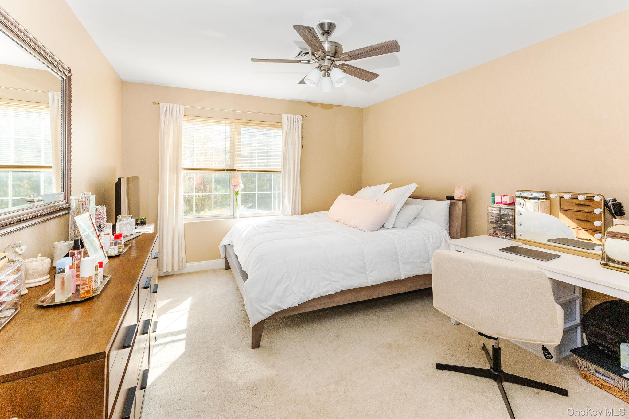 34 Coventry Circle, Mahopac, NY 10541