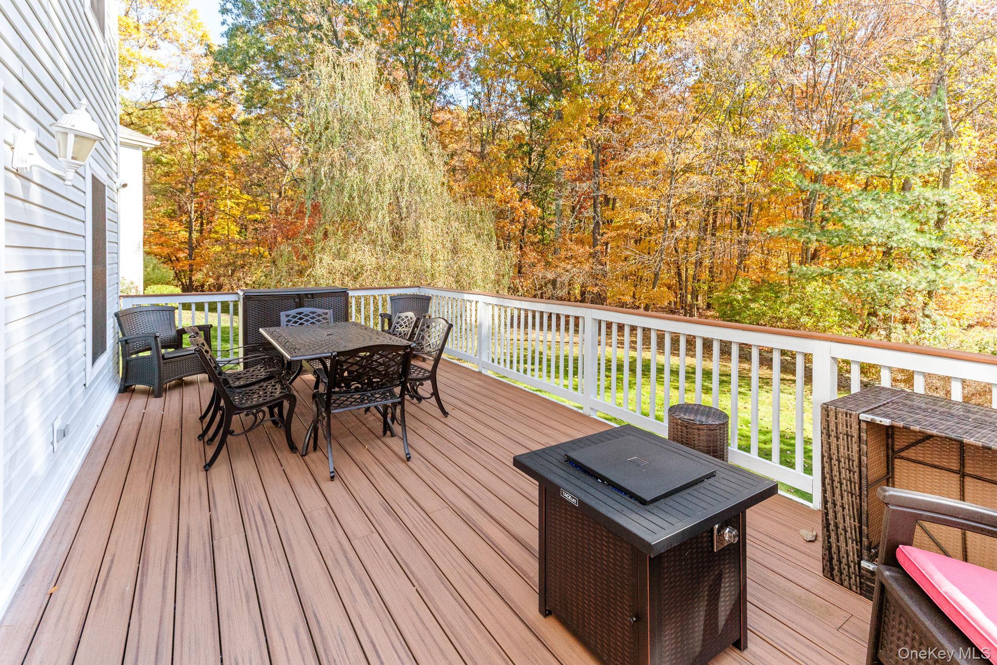 34 Coventry Circle, Mahopac, NY 10541