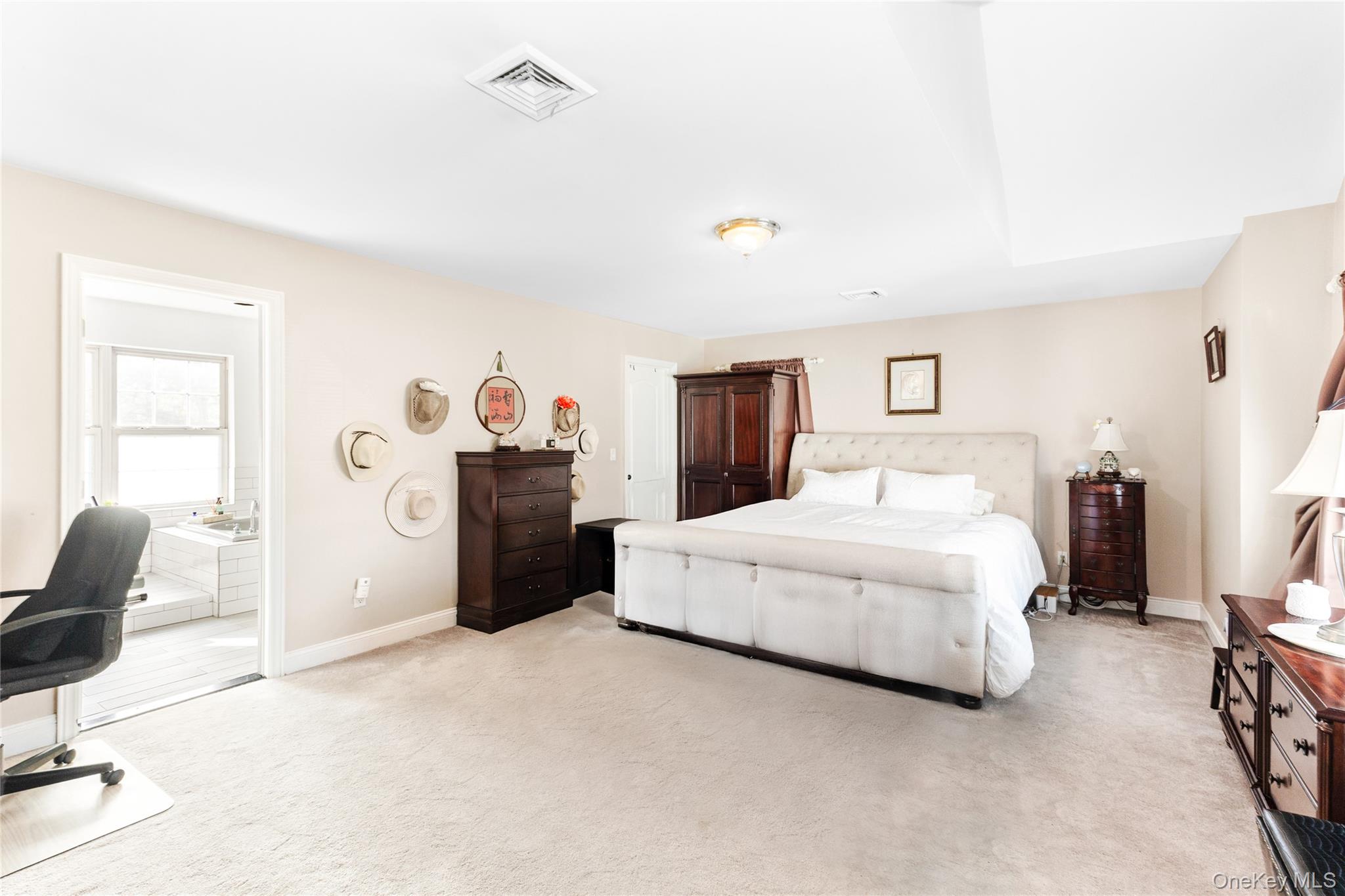 34 Coventry Circle, Mahopac, NY 10541