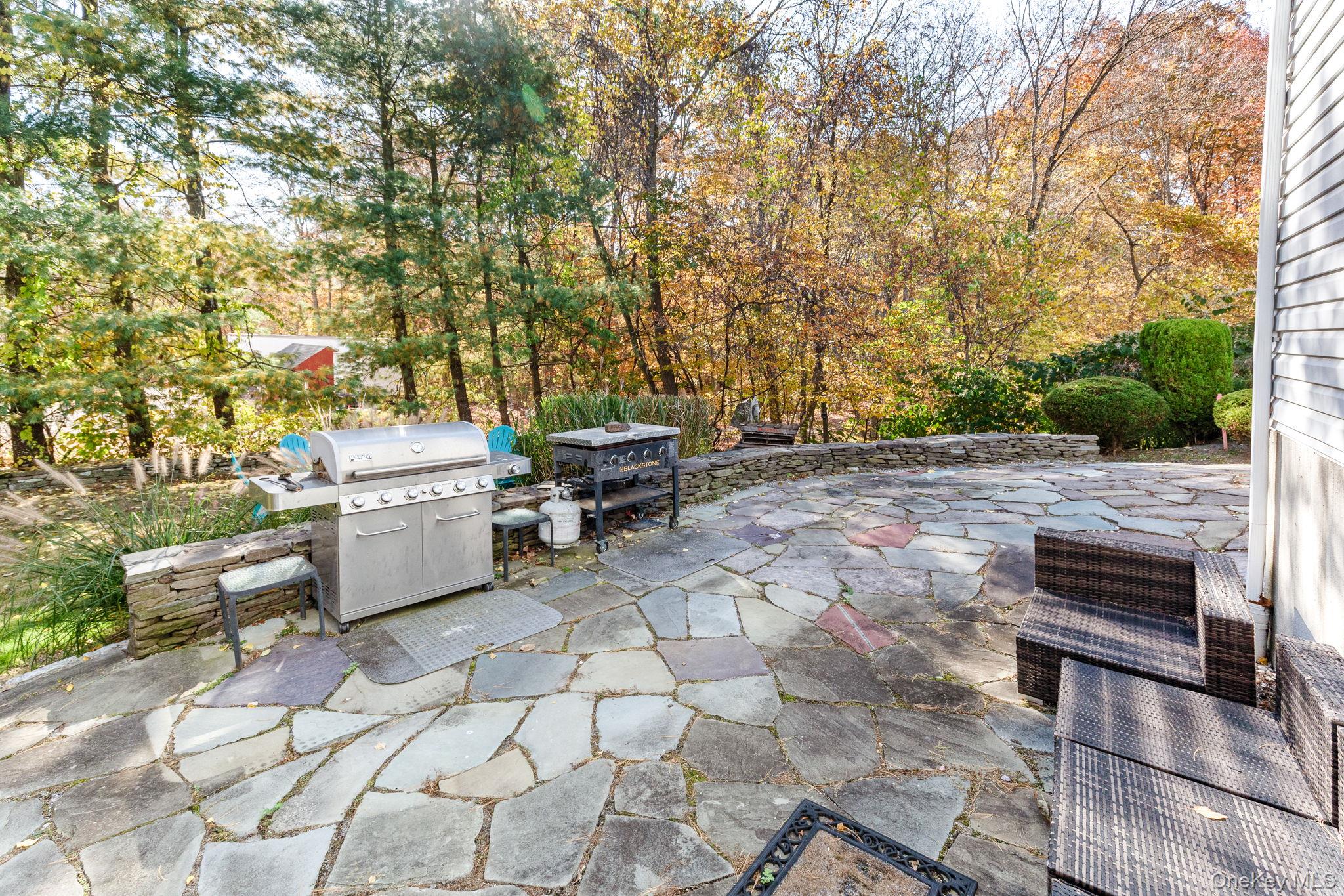 34 Coventry Circle, Mahopac, NY 10541