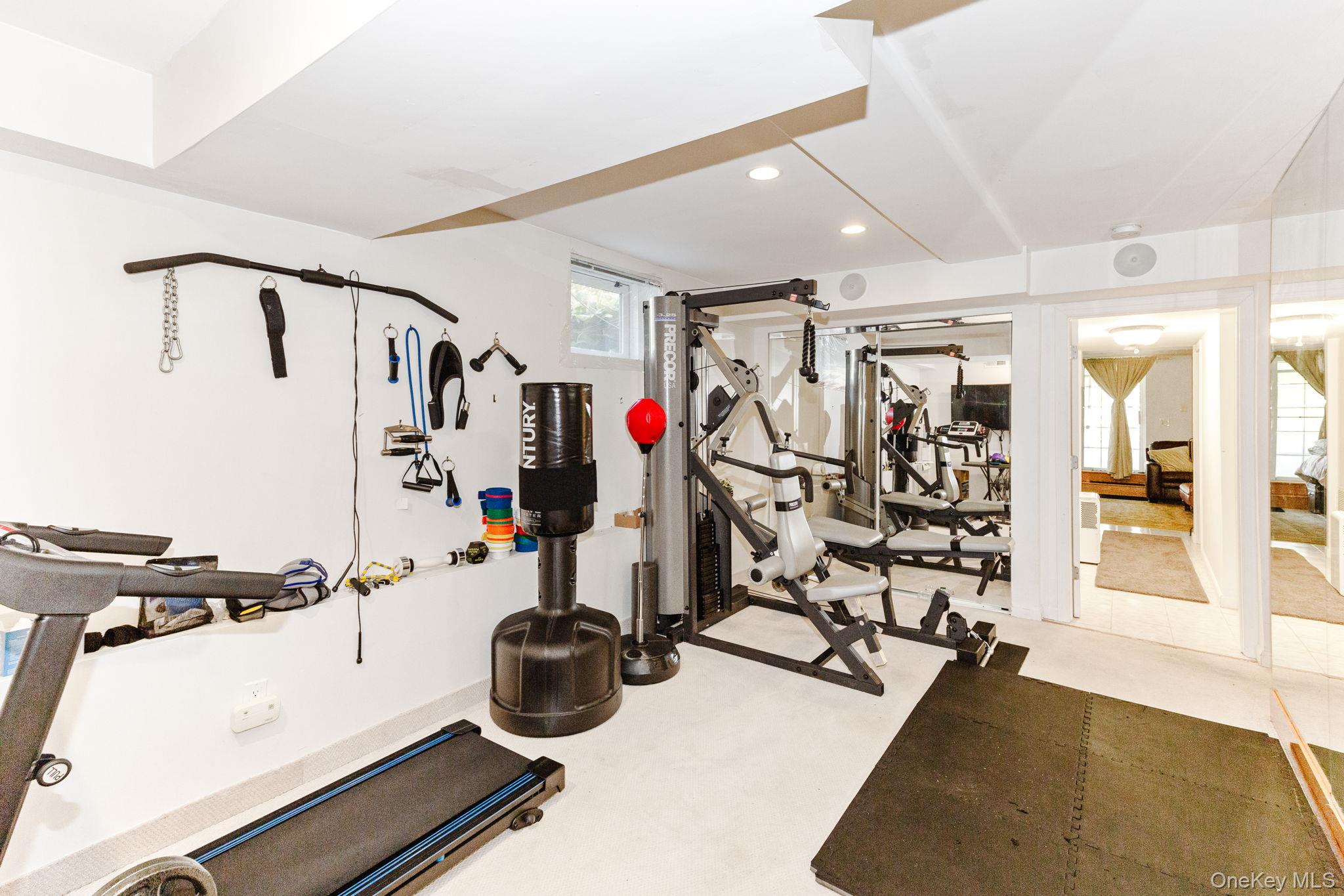 34 Coventry Circle, Mahopac, NY 10541