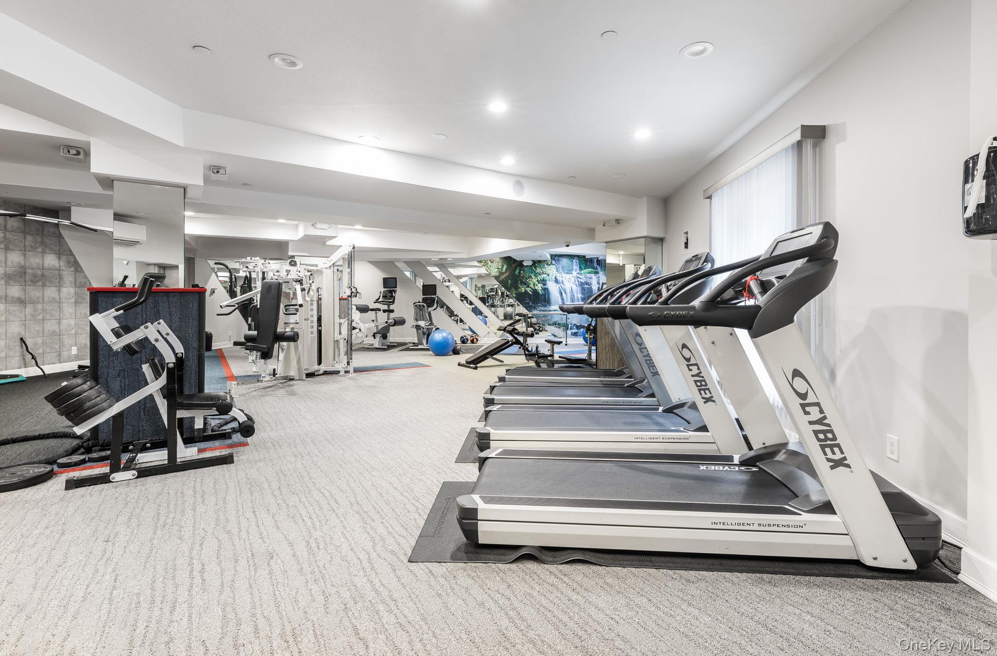 40 Brighton 1st Road # 3J, Brooklyn, NY 11235