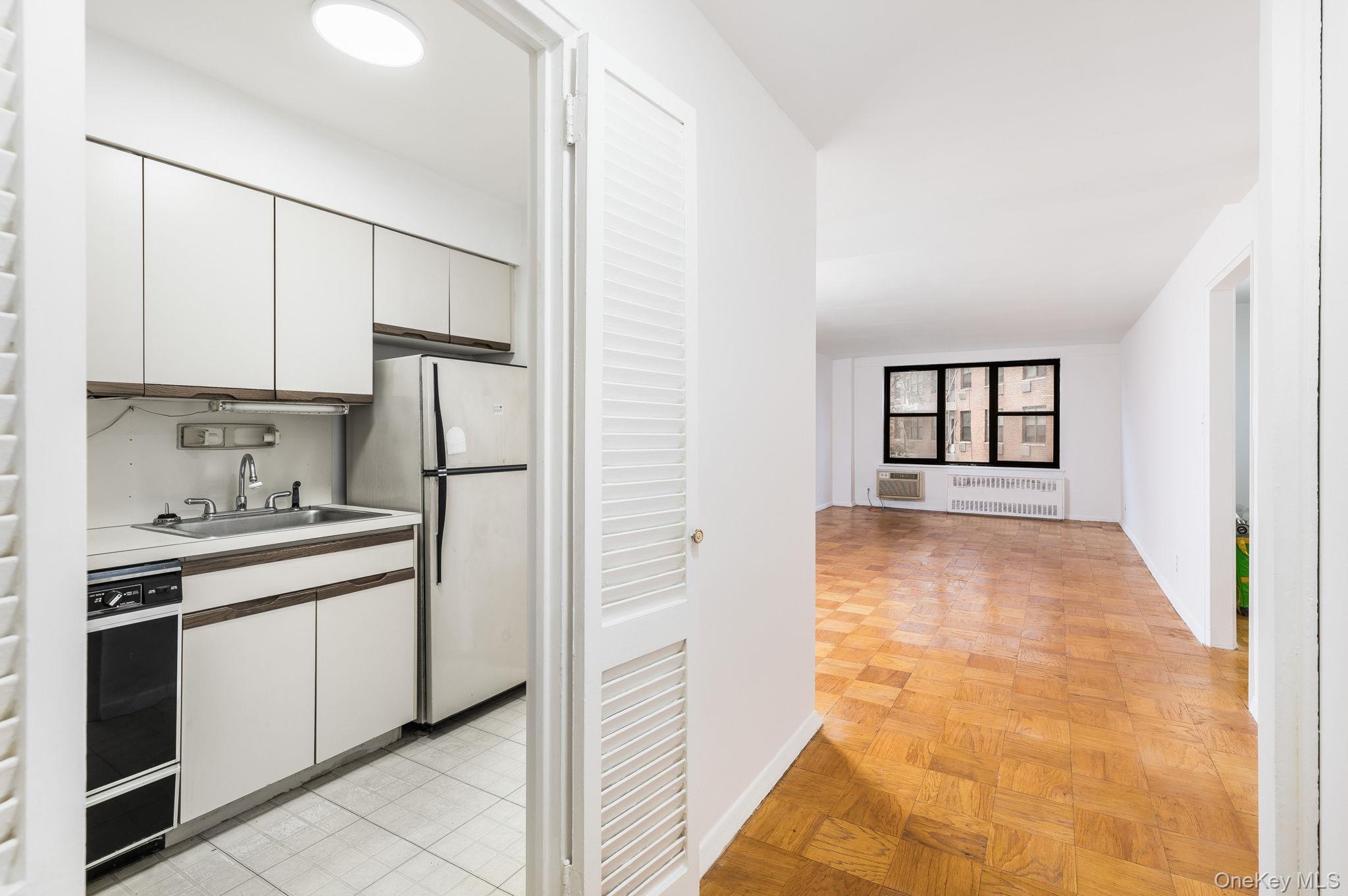 40 Brighton 1st Road # 3J, Brooklyn, NY 11235